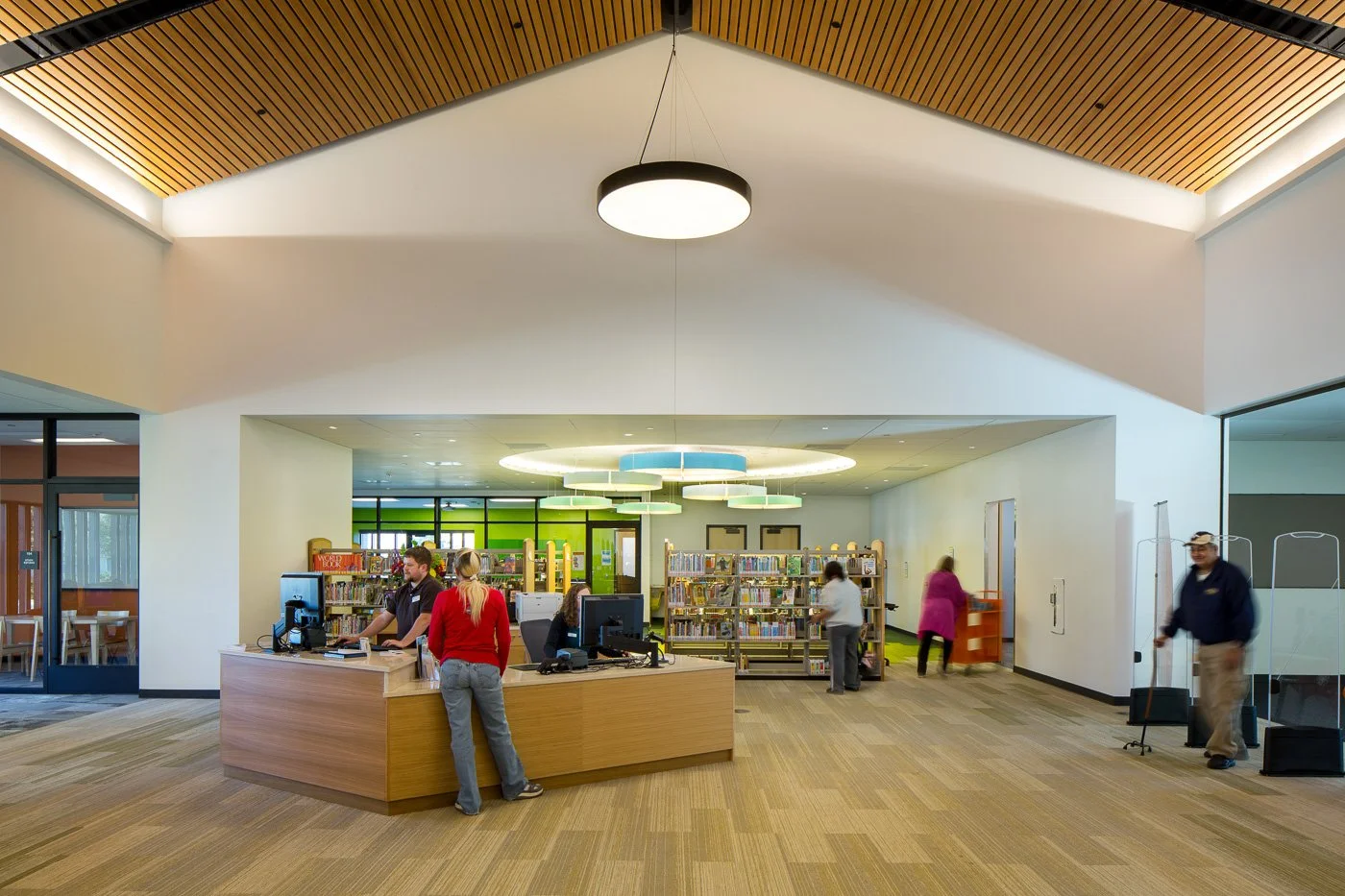 RIVERSIDE LIBRARY & CULTURAL CENTER — Roth Sheppard Architects