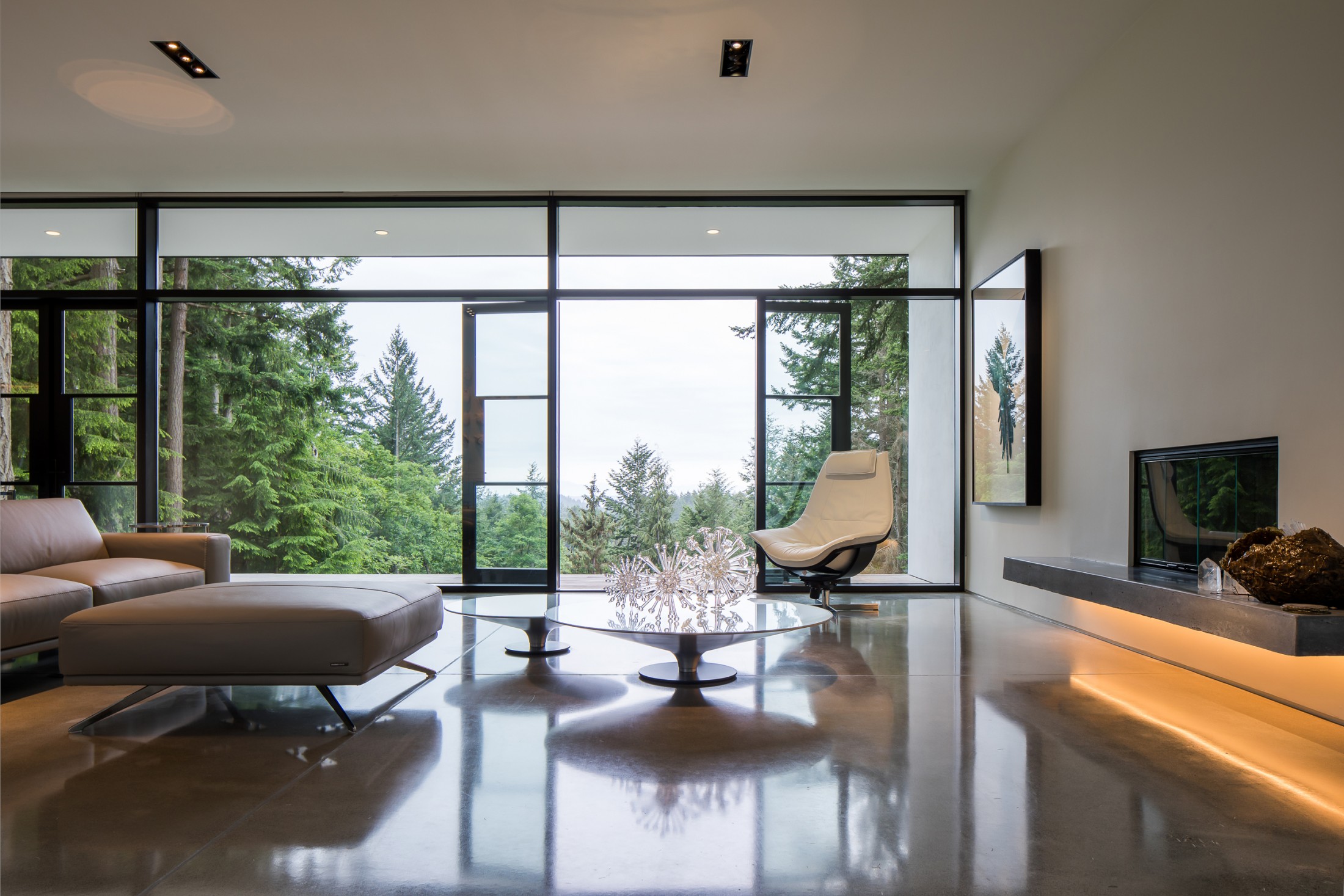 Heliotrope — Collector’s Retreat — Heliotrope Architects