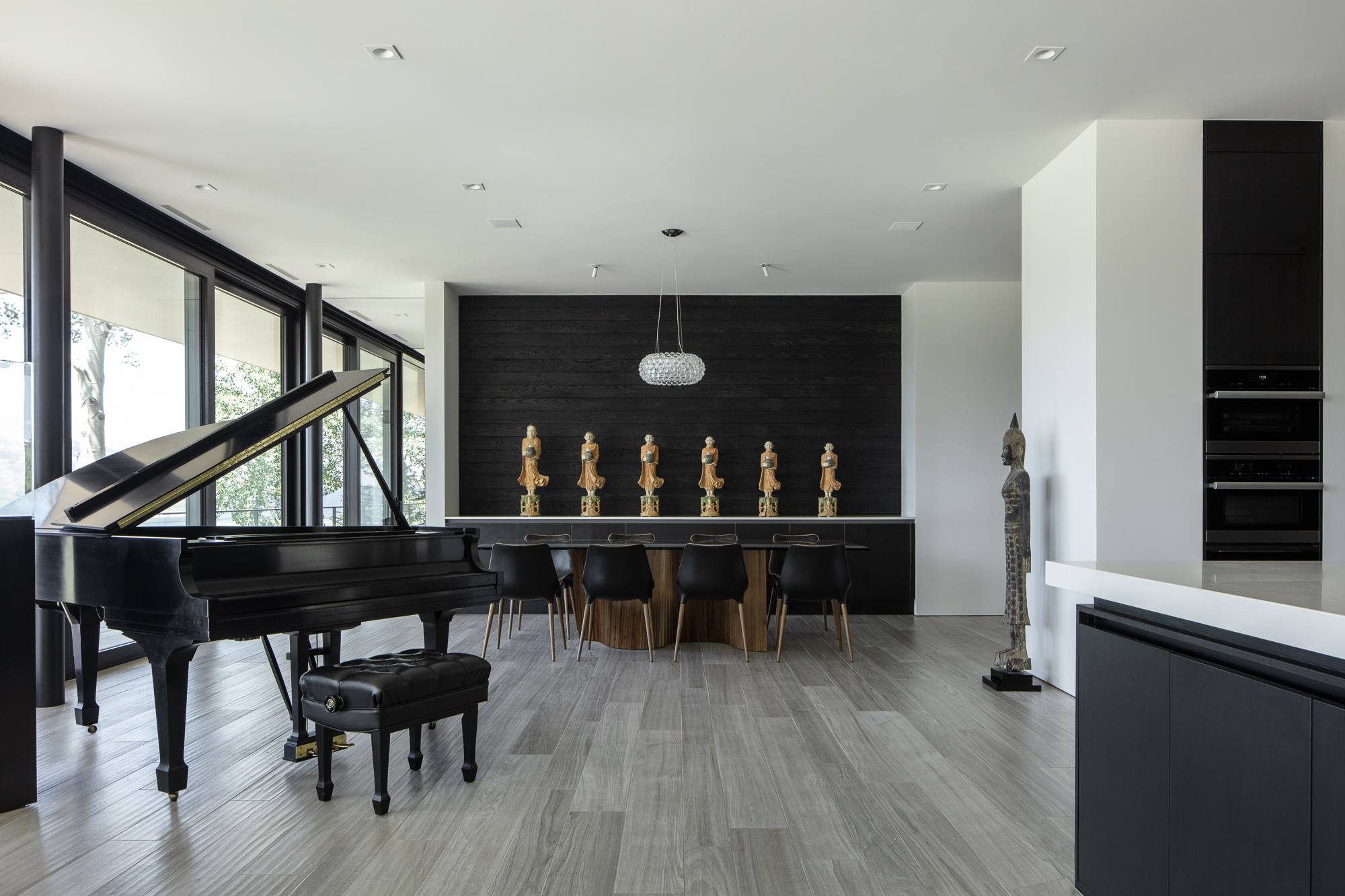 Starwood Residence — Studio B 