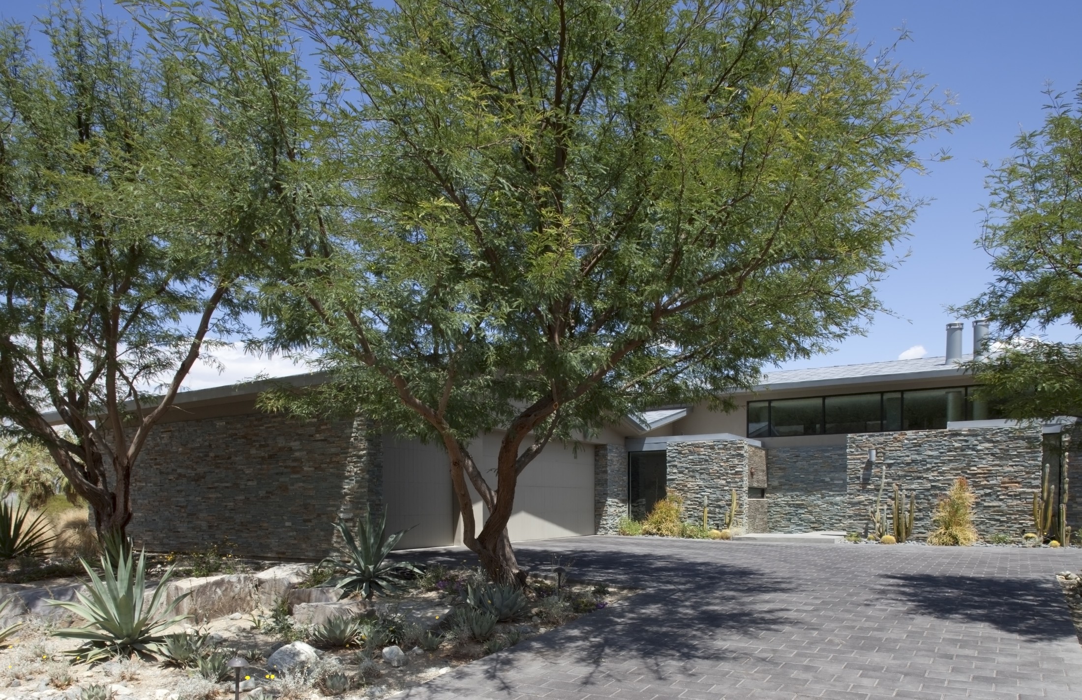 Heliotrope — Palm Desert — Heliotrope Architects