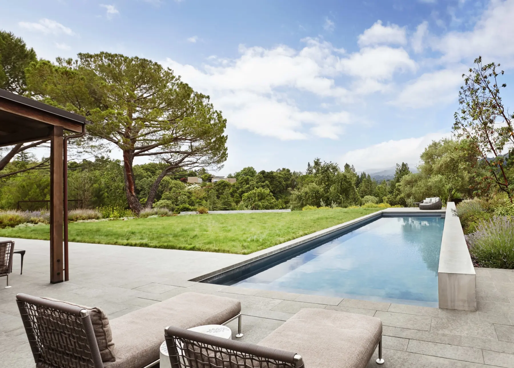 Portola Valley Courtyard House — Butler Armsden Architects