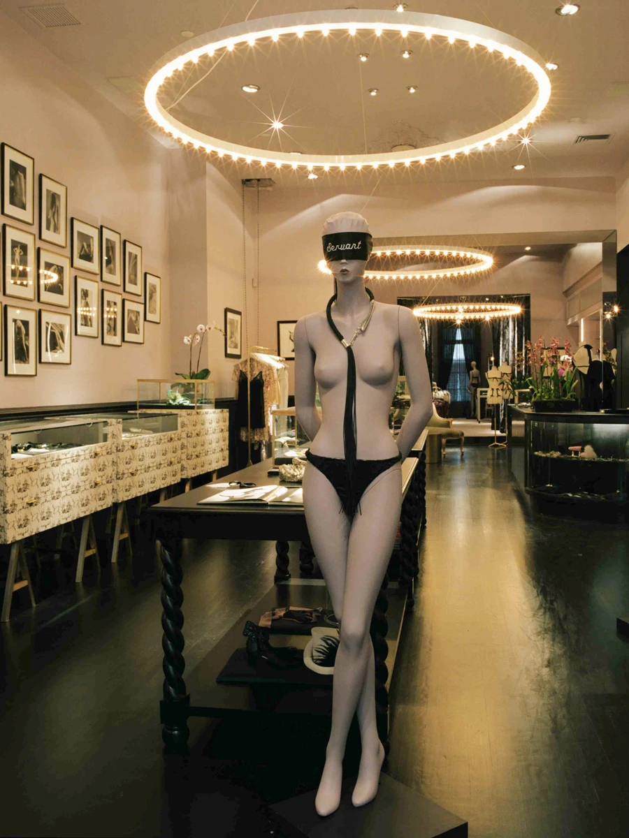 Kiki De Montparnasse — Commune Design