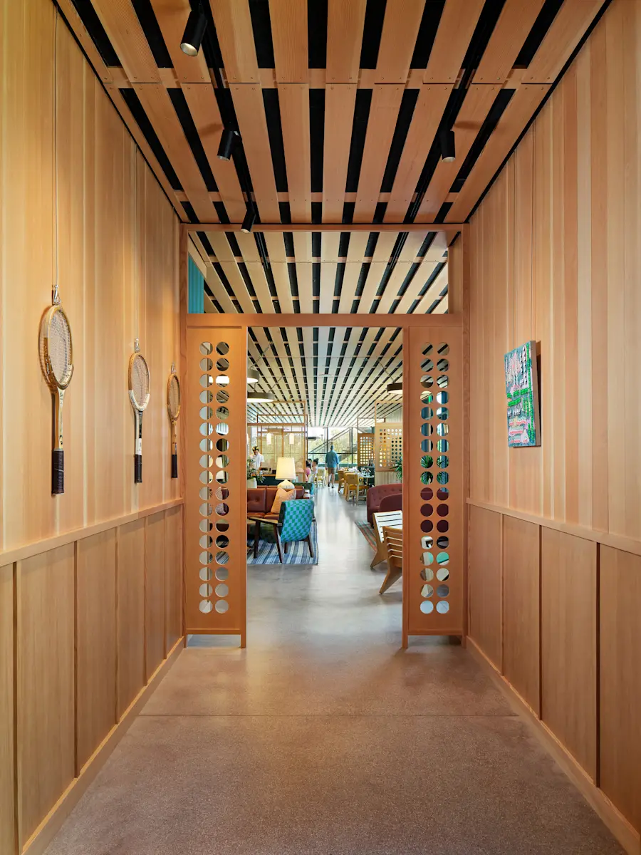 Banner House — Commune Design