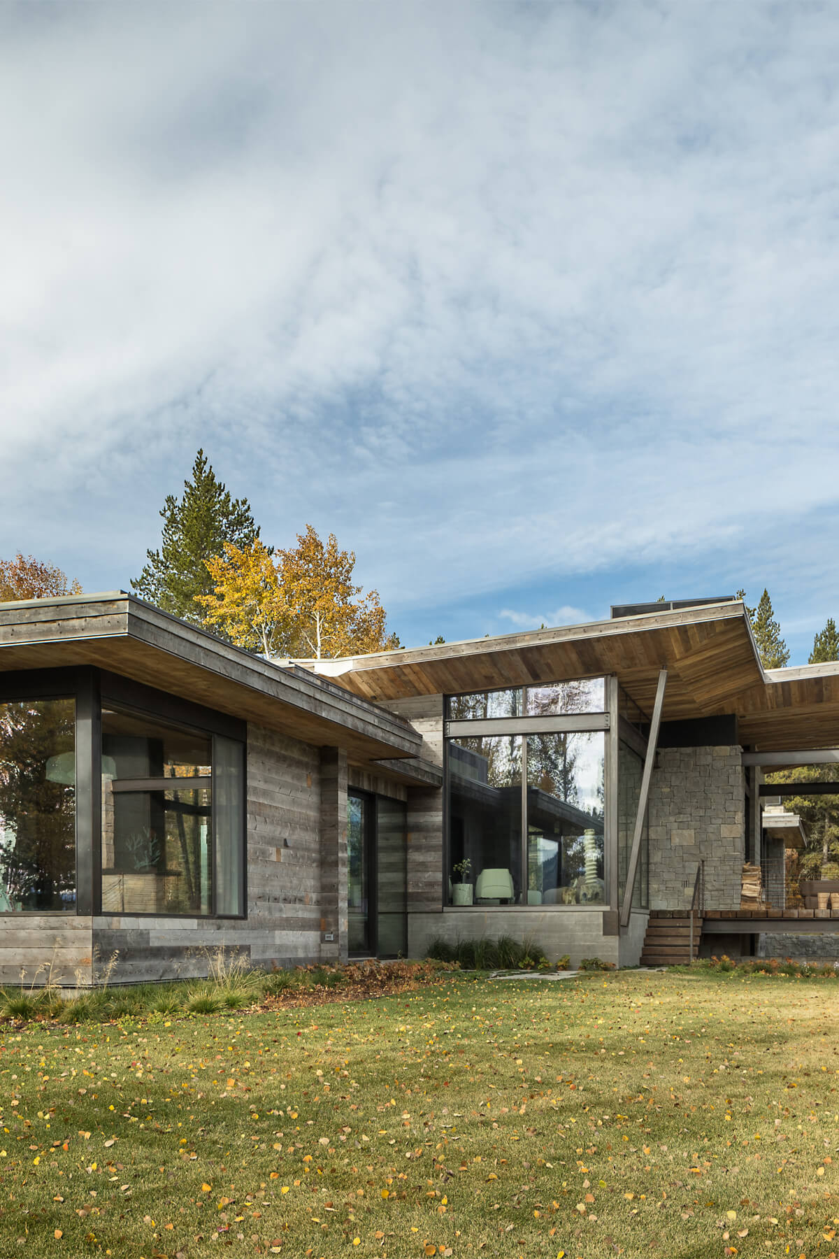 Moosebluff House — Pearson Design Group
