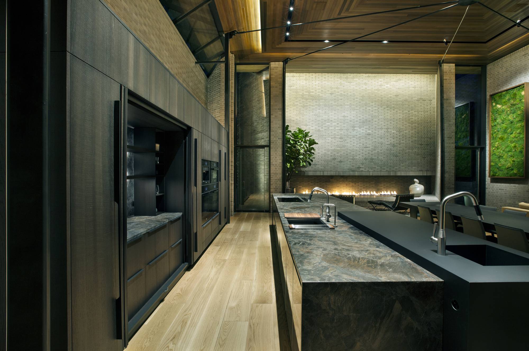 Lake Ave. — Studio B 