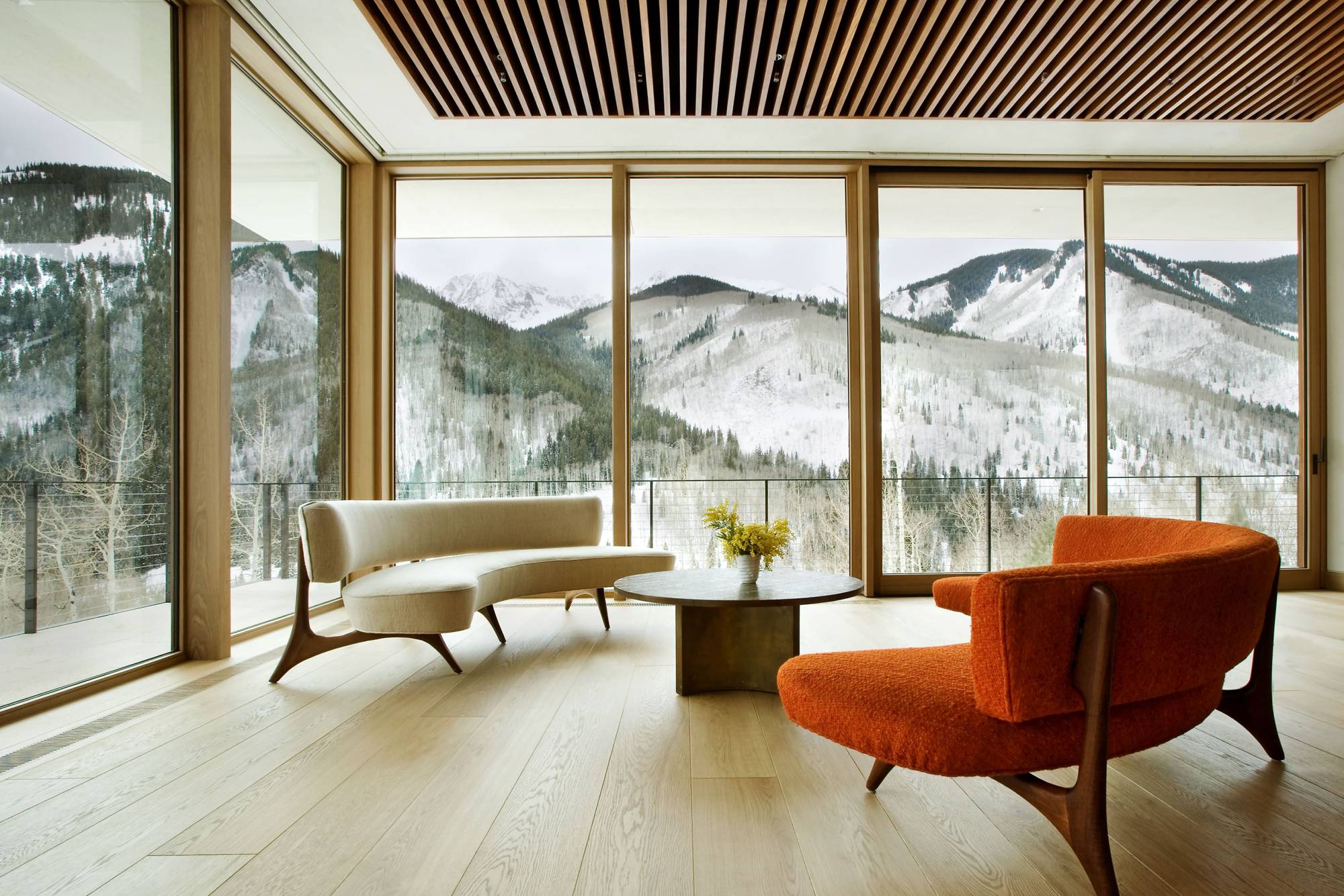 Linear House — Studio B 