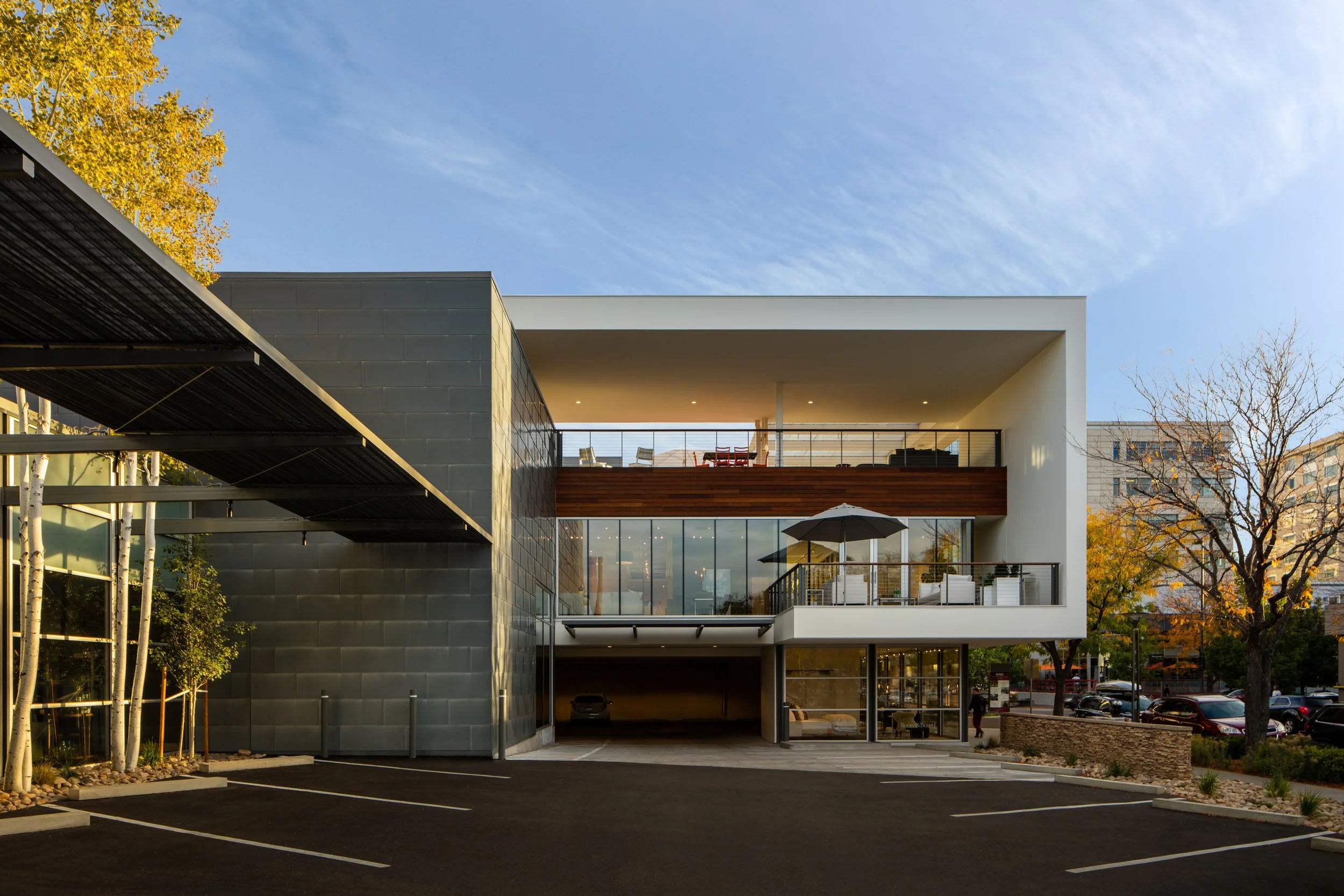 ROOM & BOARD — Roth Sheppard Architects