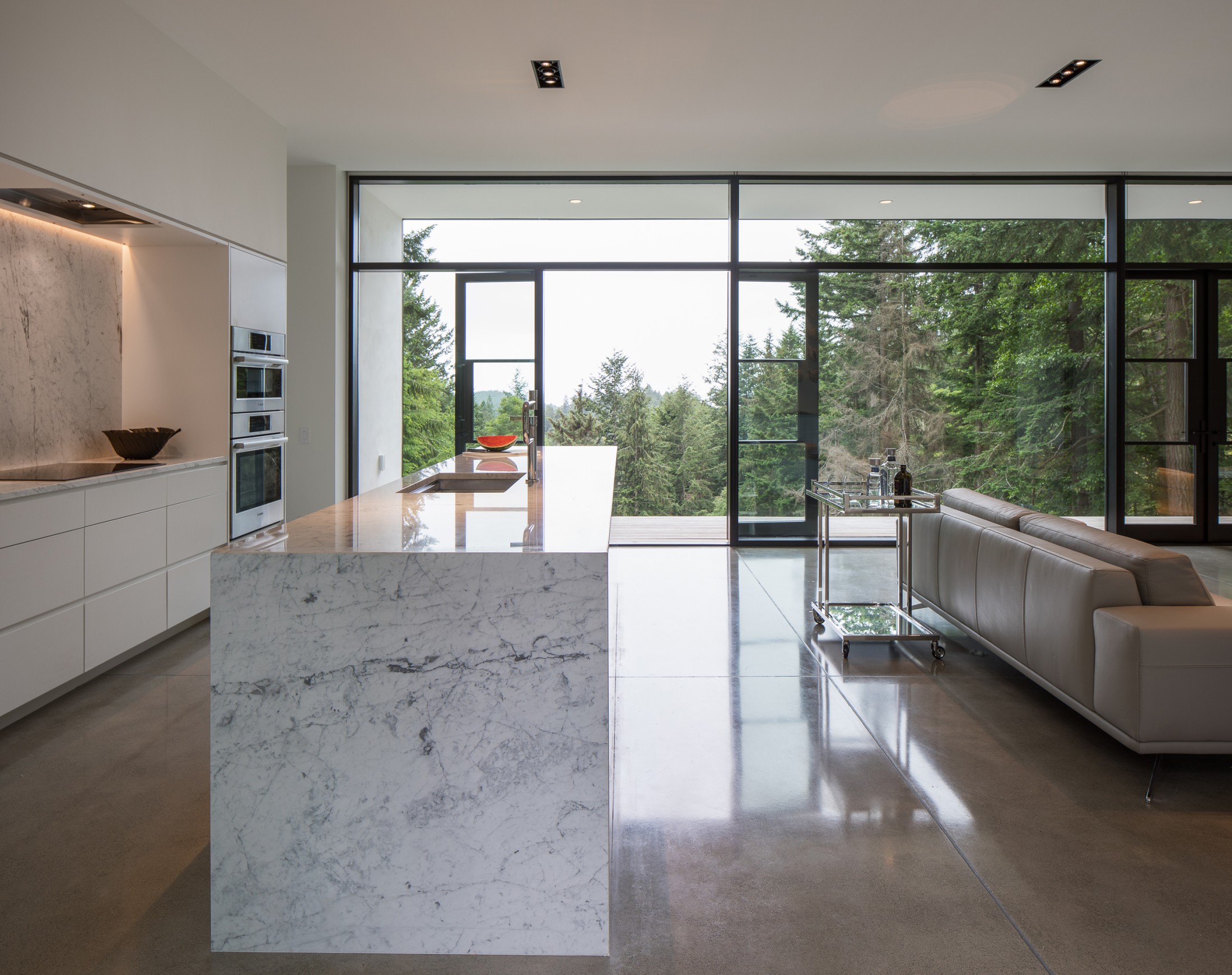 Heliotrope — Collector’s Retreat — Heliotrope Architects