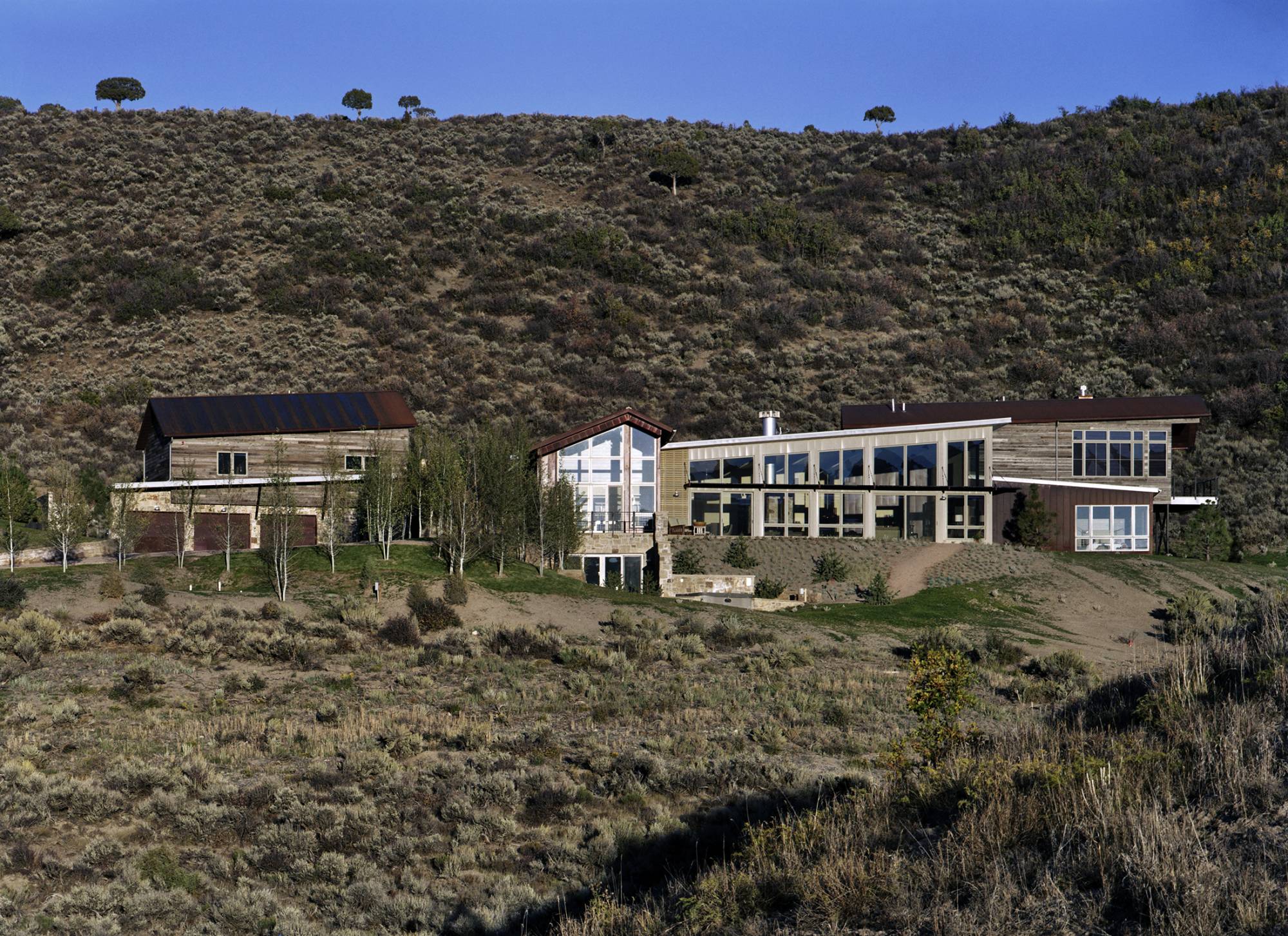 Lazy-O Residence — Studio B 