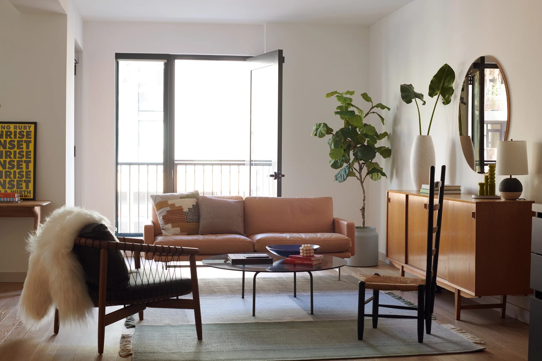 El Centro — Commune Design
