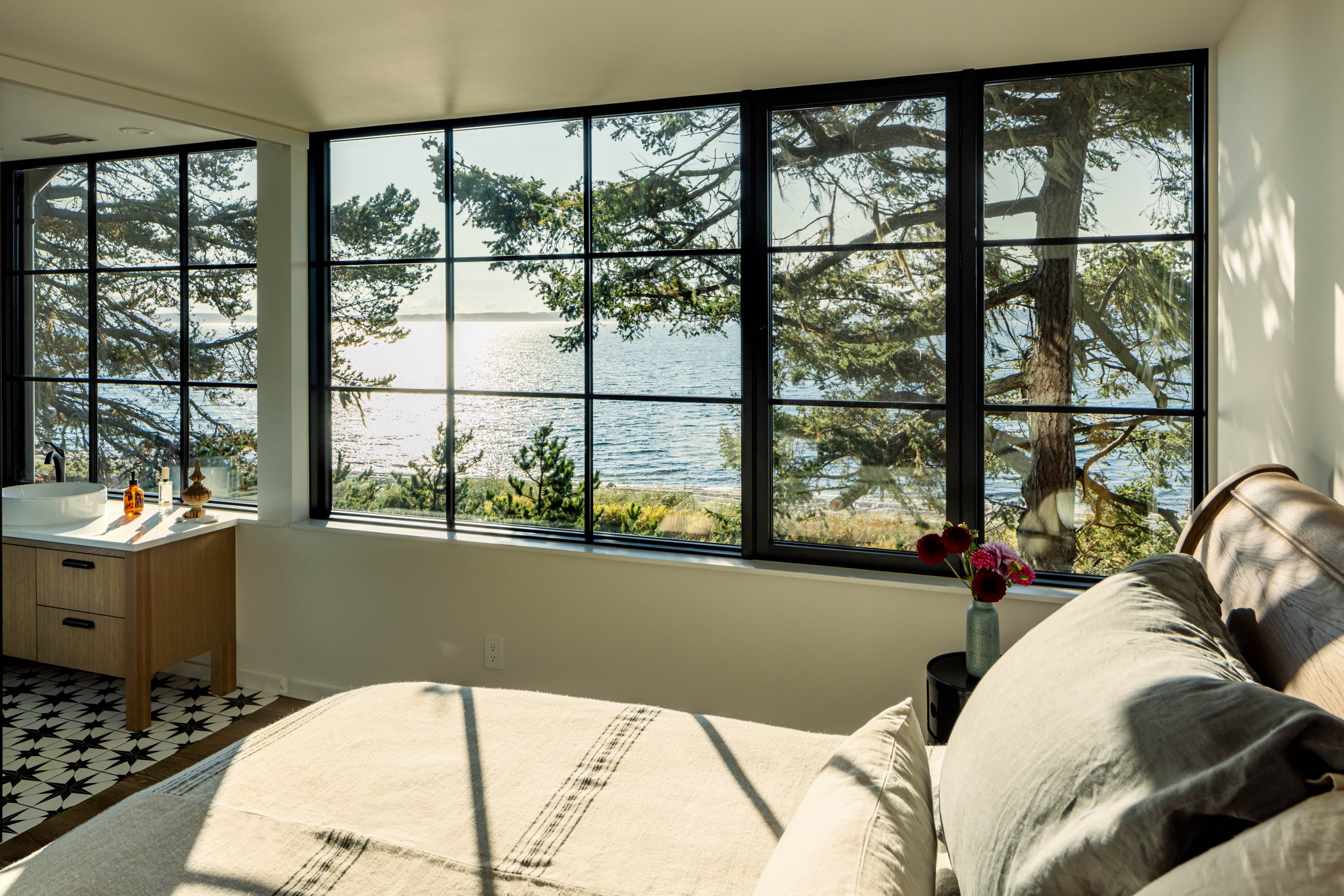 Heliotrope — Lopez Lookout — Heliotrope Architects