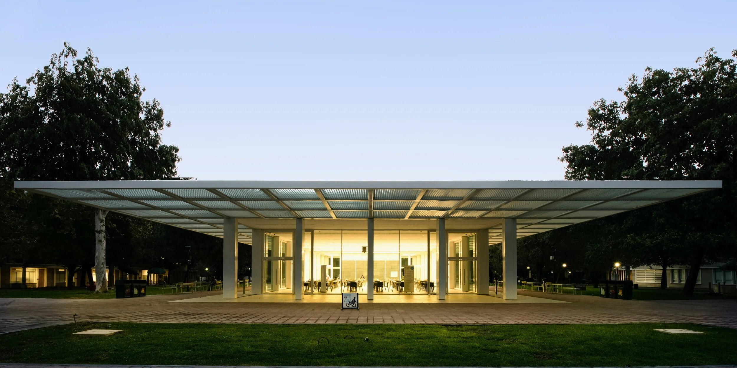 La Carreta — Studio NYL