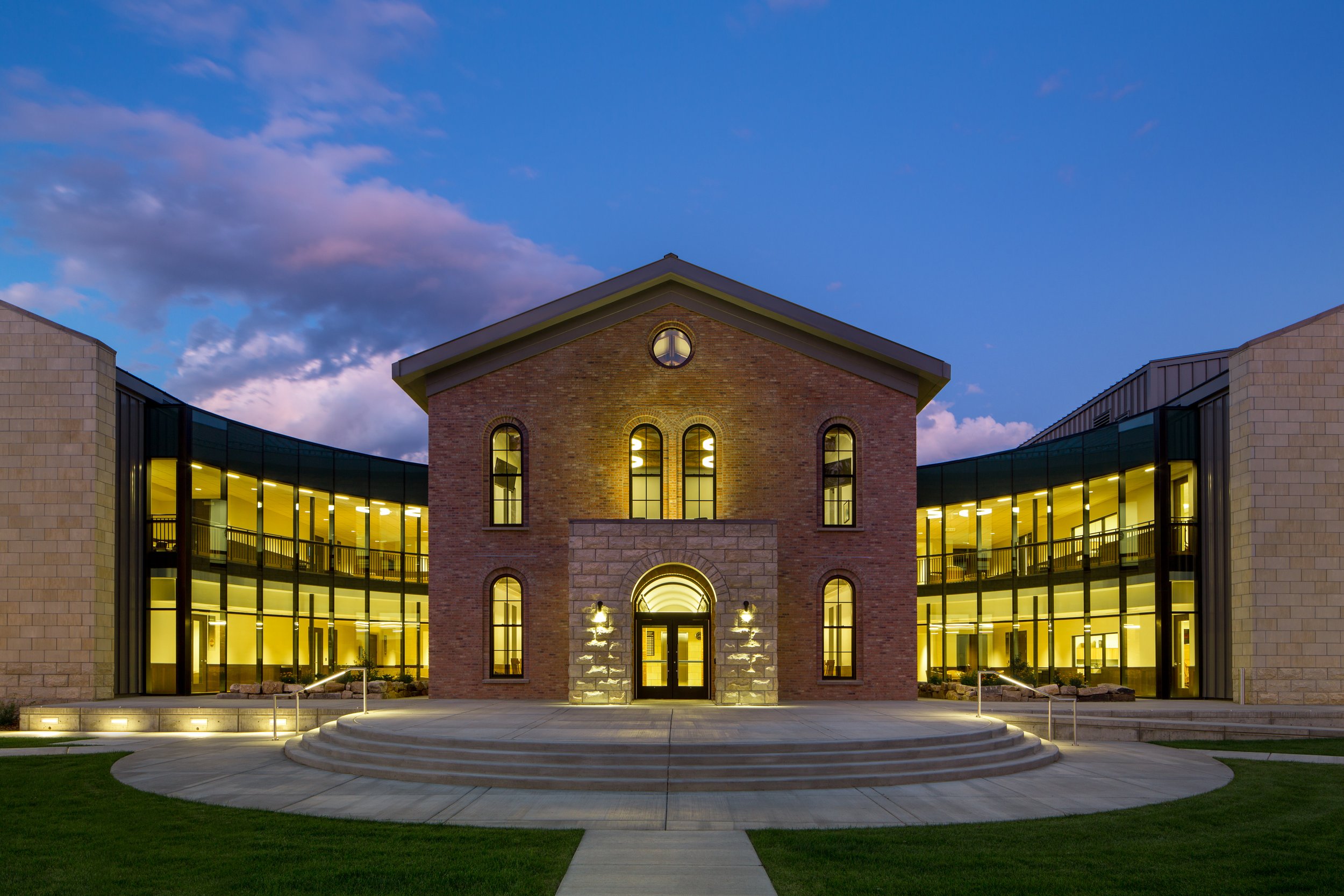 GUNNISON COUNTY COURTHOUSE & COUNTY ADMINISTRATION BUILDING — Roth Sheppard Architects