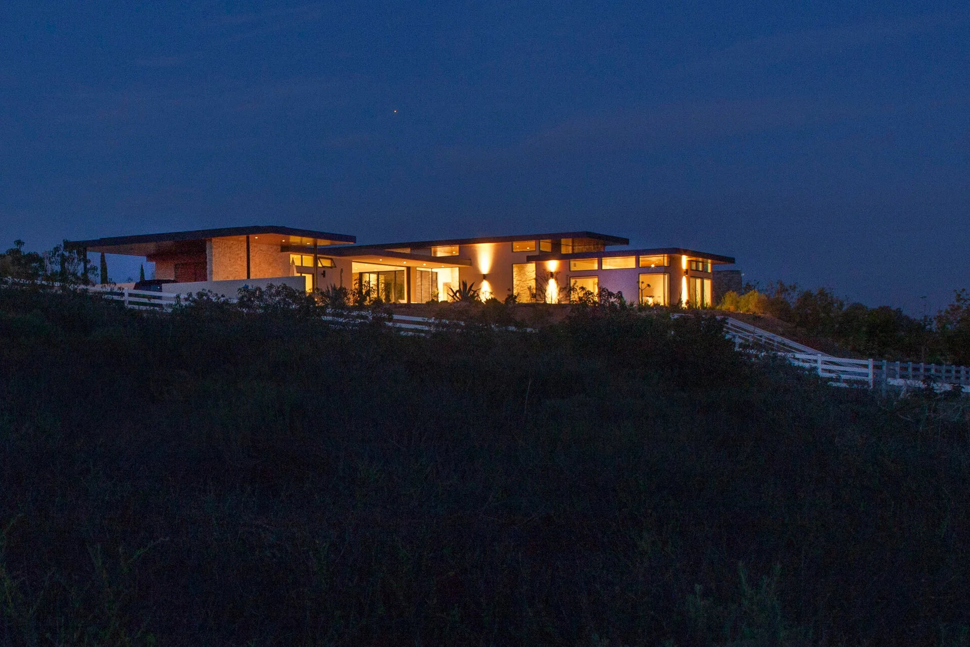 Lahaye — Nakhshab Development Design