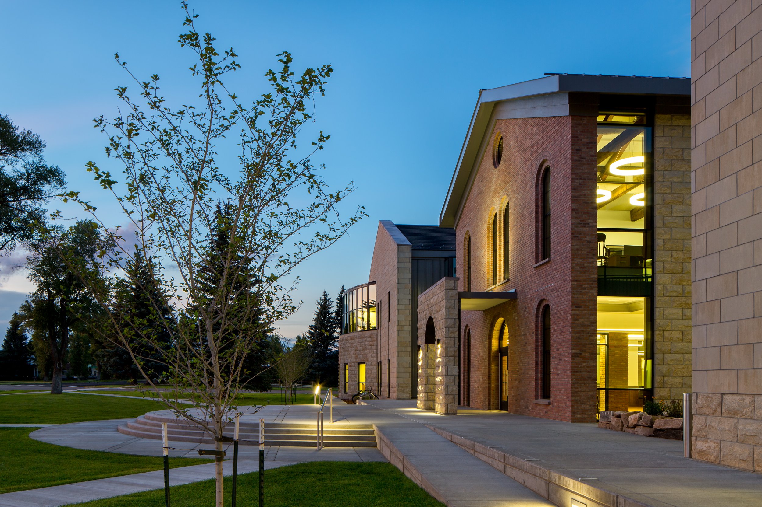 GUNNISON COUNTY COURTHOUSE & COUNTY ADMINISTRATION BUILDING — Roth Sheppard Architects