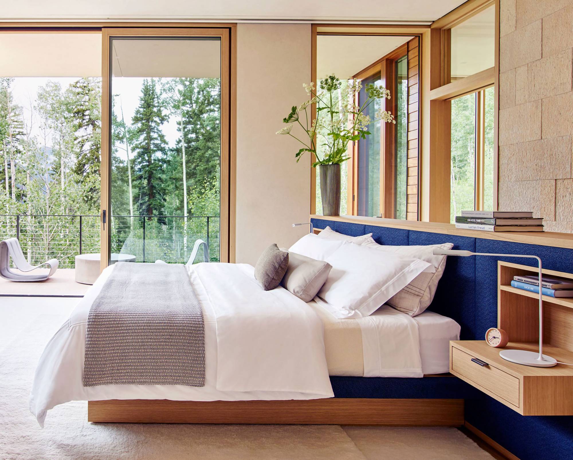 Linear House — Studio B 