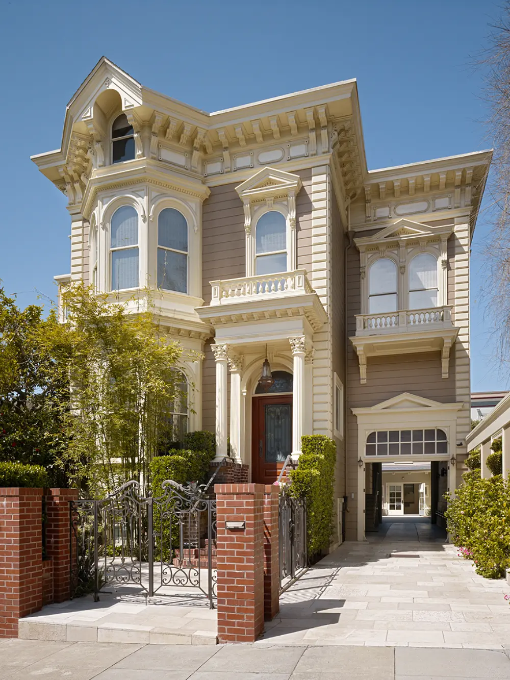 The Carriage House — Butler Armsden Architects