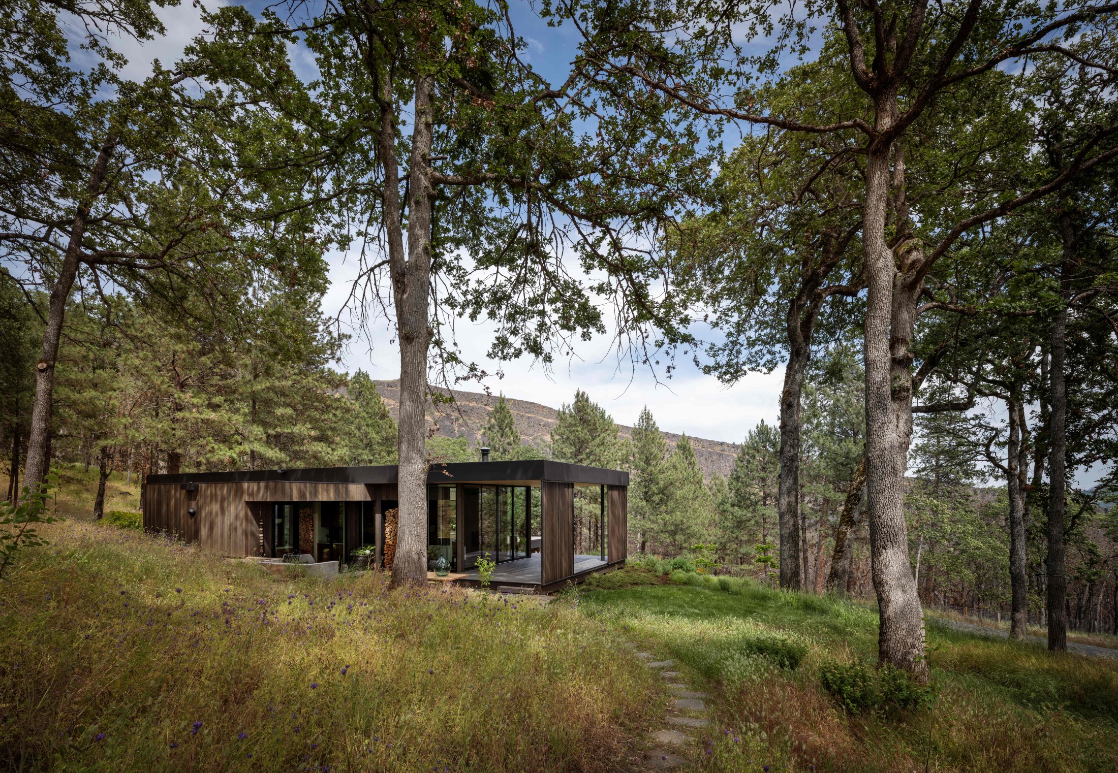 Heliotrope — White Salmon Residence — Heliotrope Architects