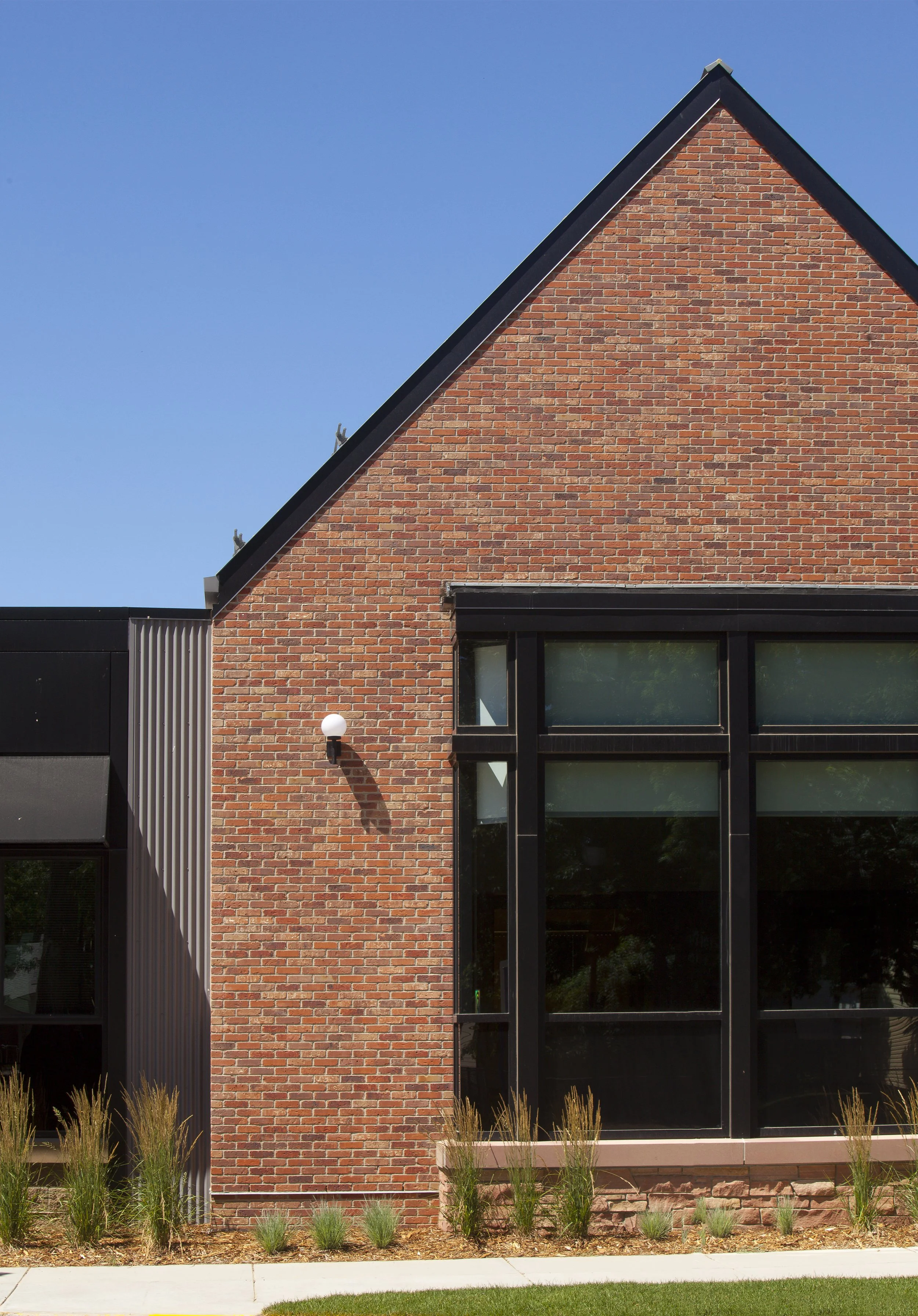 MILLIKEN POLICE STATION & MEETING HOUSE — Roth Sheppard Architects