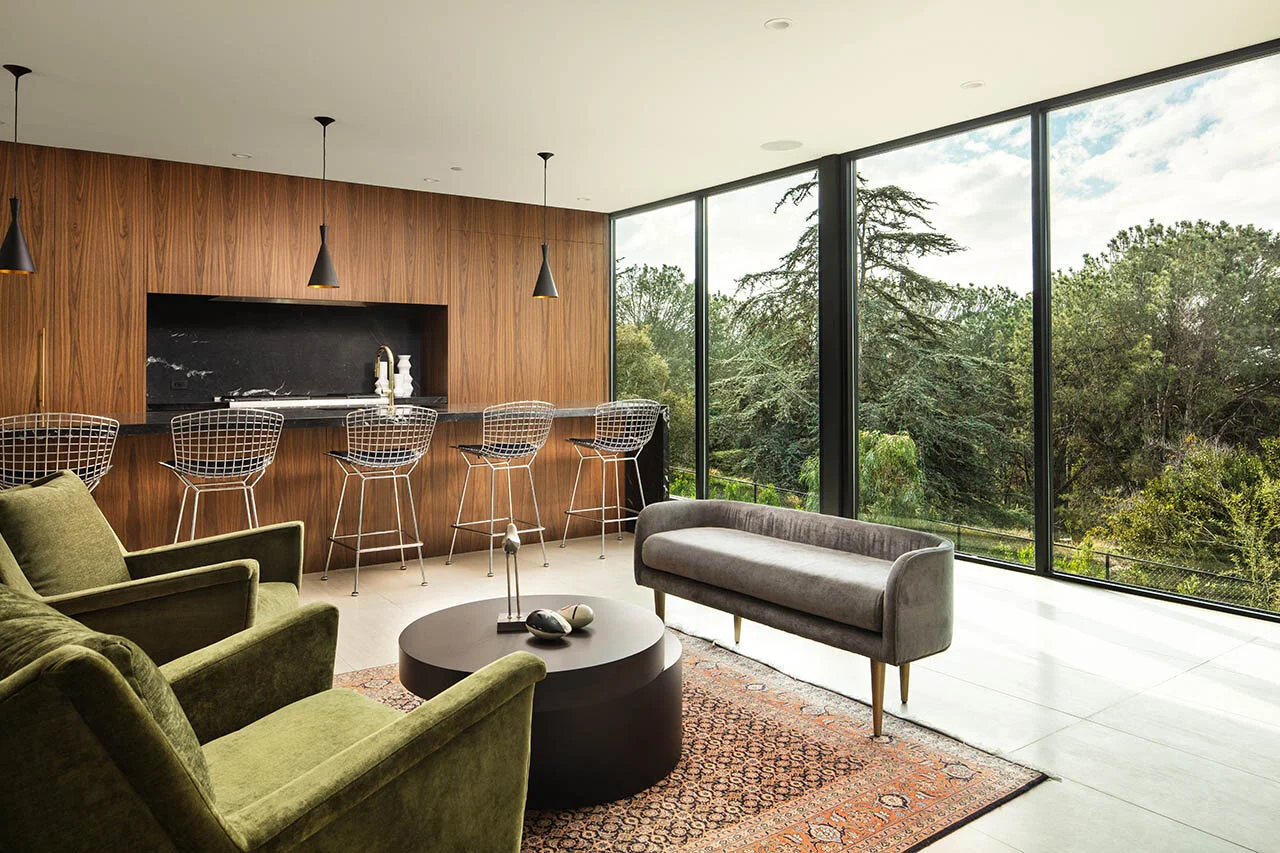 Amineh — Nakhshab Development Design