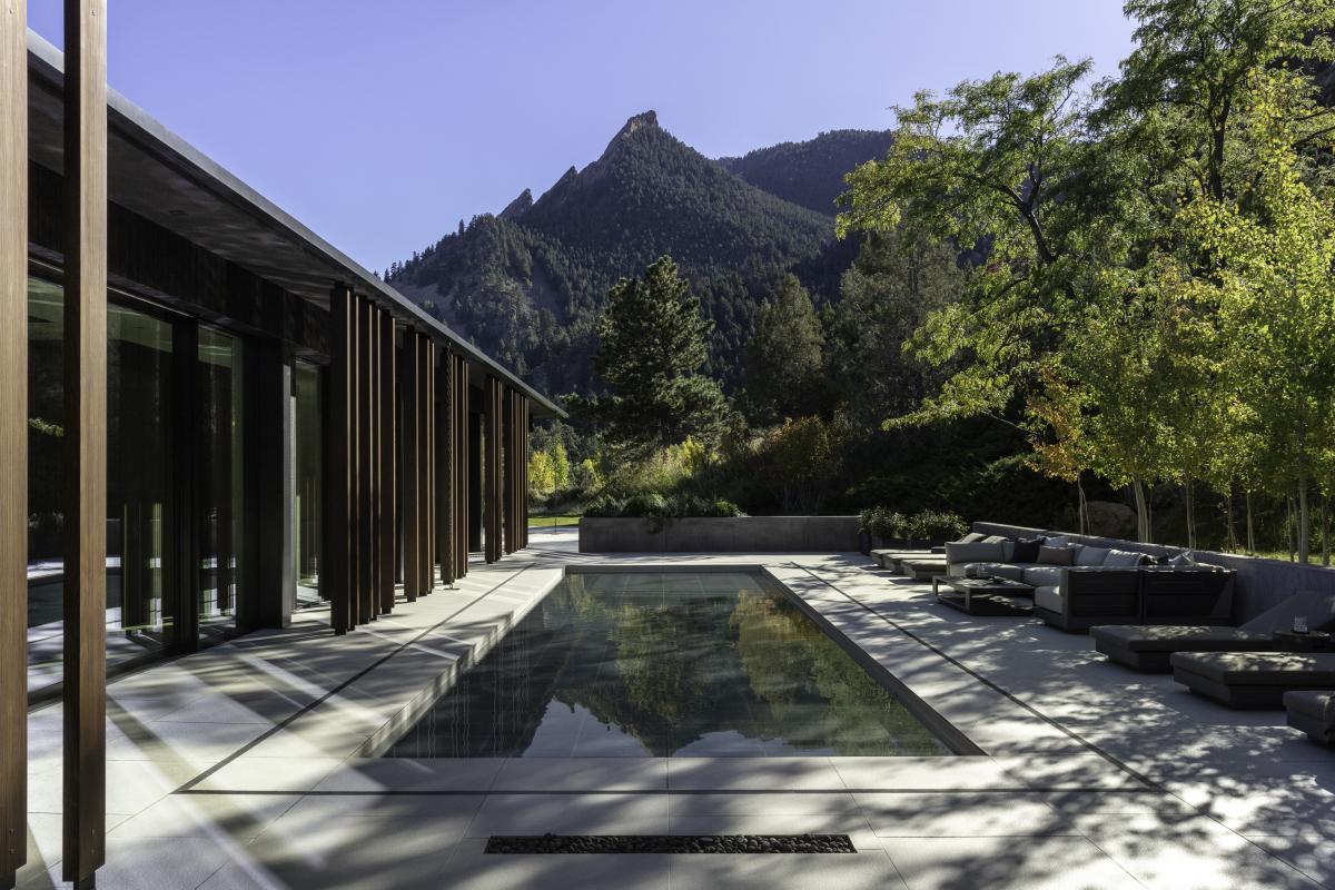 Panorama House — Studio B 