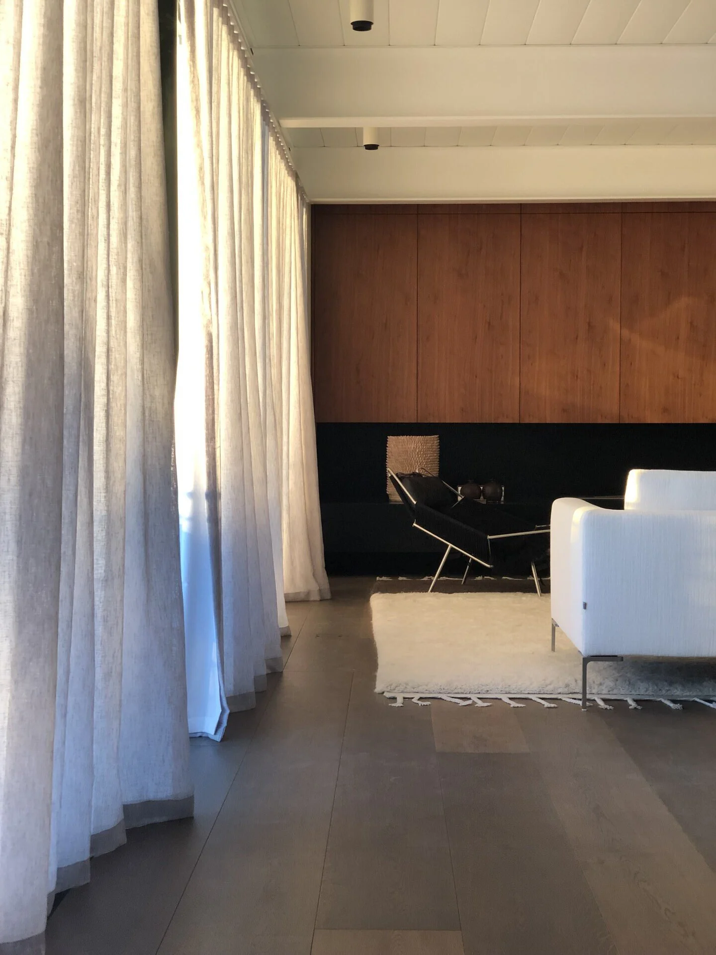 George — Nakhshab Development Design