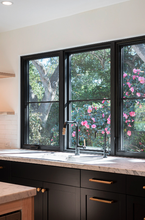 CONTEMPORARY COTTAGE — Becker Studios