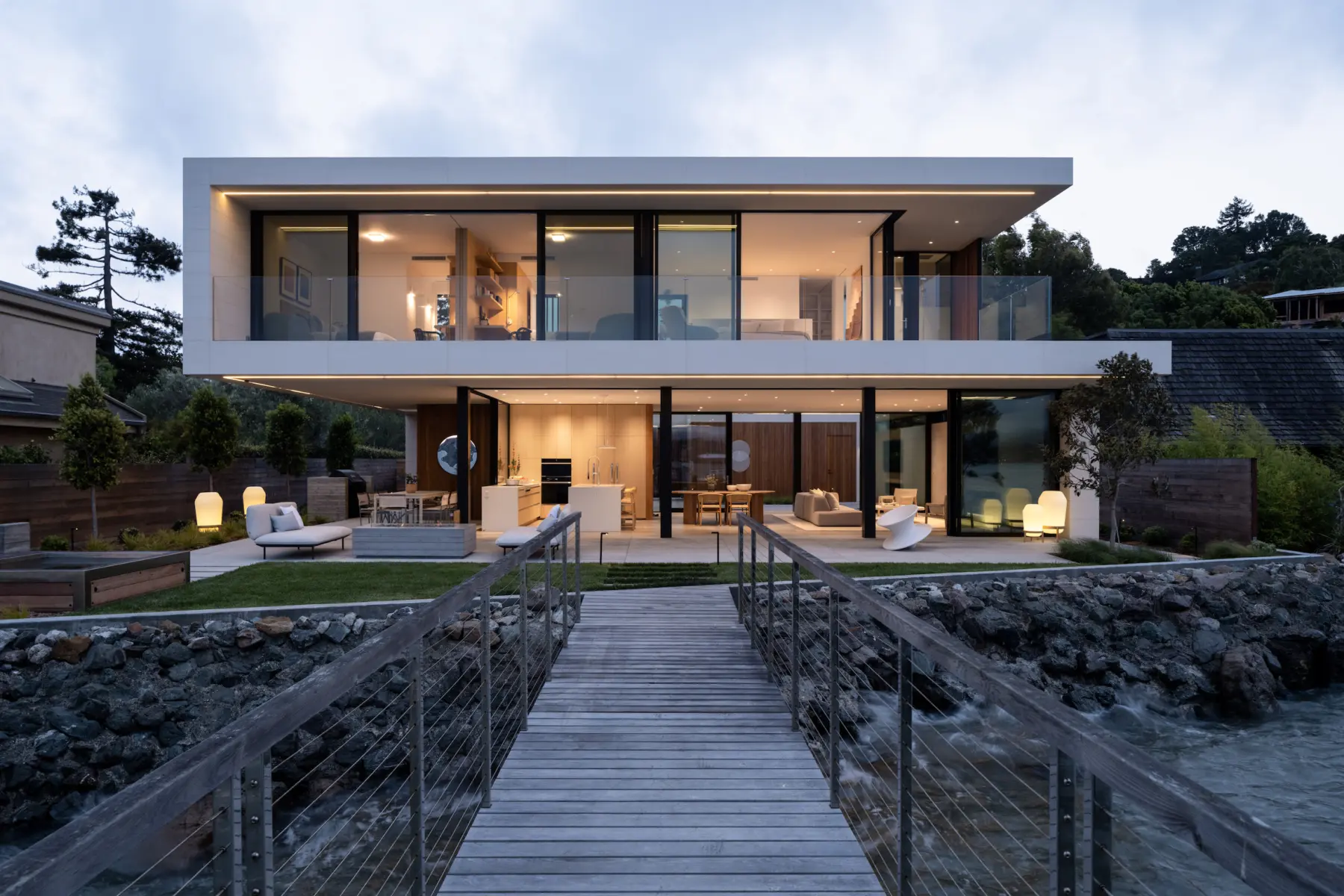 Modern on the Waterfront — Butler Armsden Architects