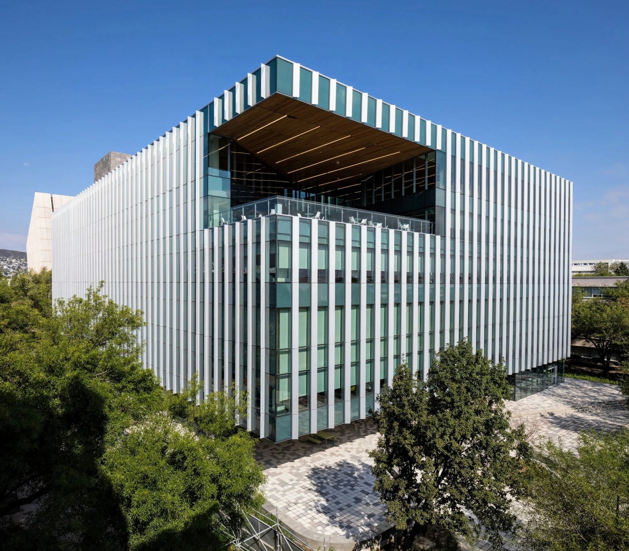 TEC Monterrey Library — Studio NYL