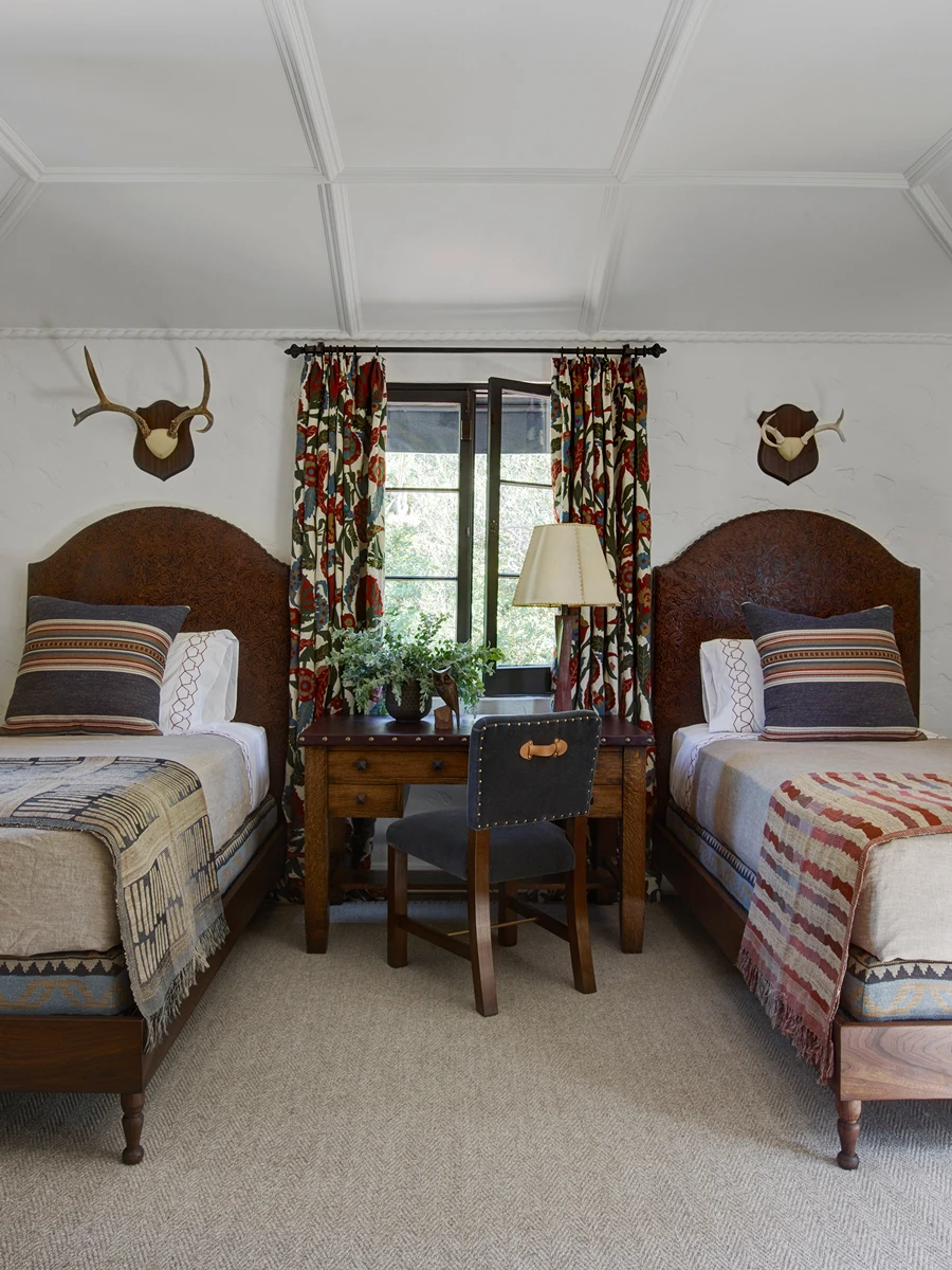 Los Feliz Spanish Colonial — Commune Design