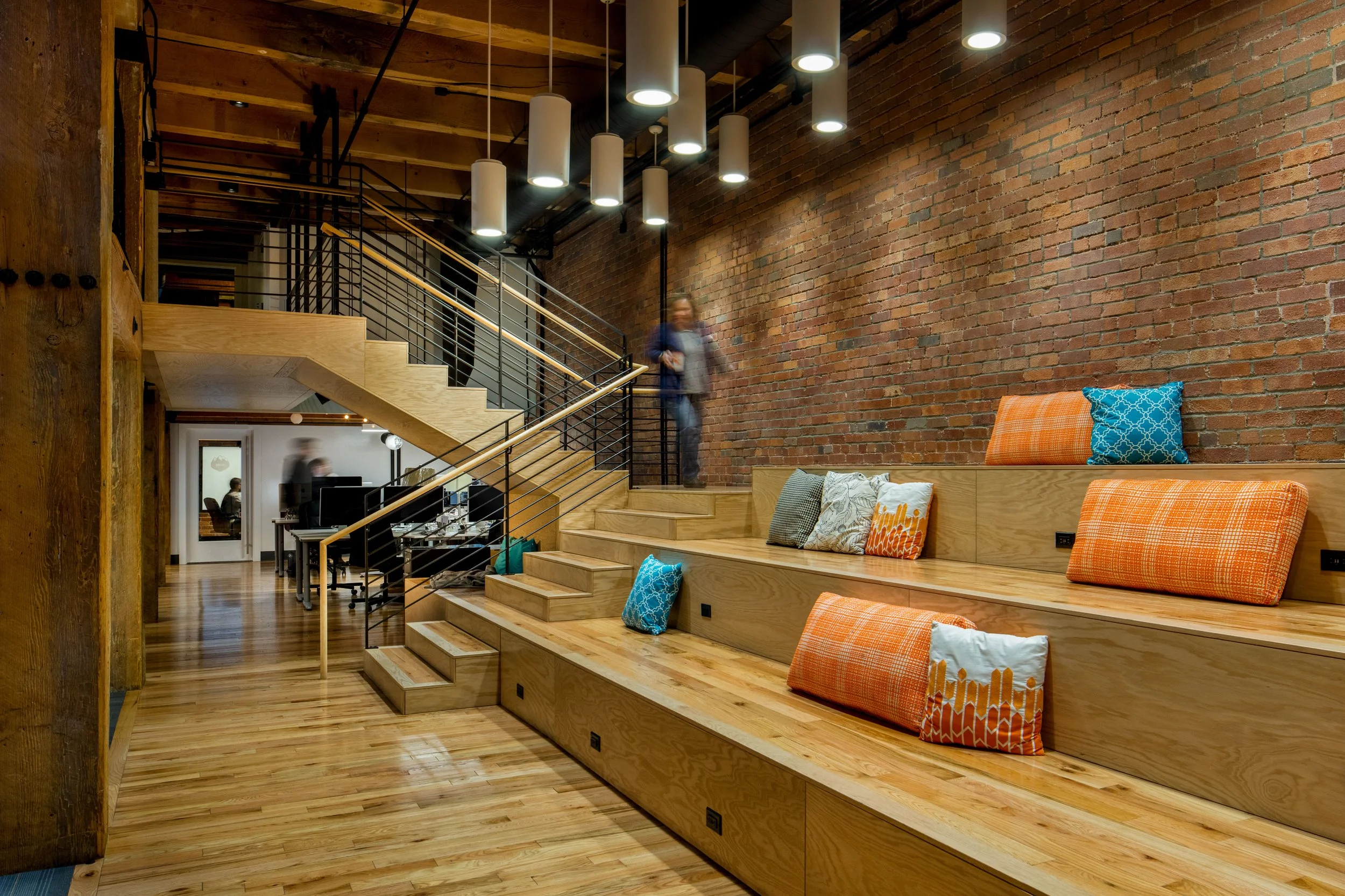 WAYIN CORPORATE OFFICES — Roth Sheppard Architects