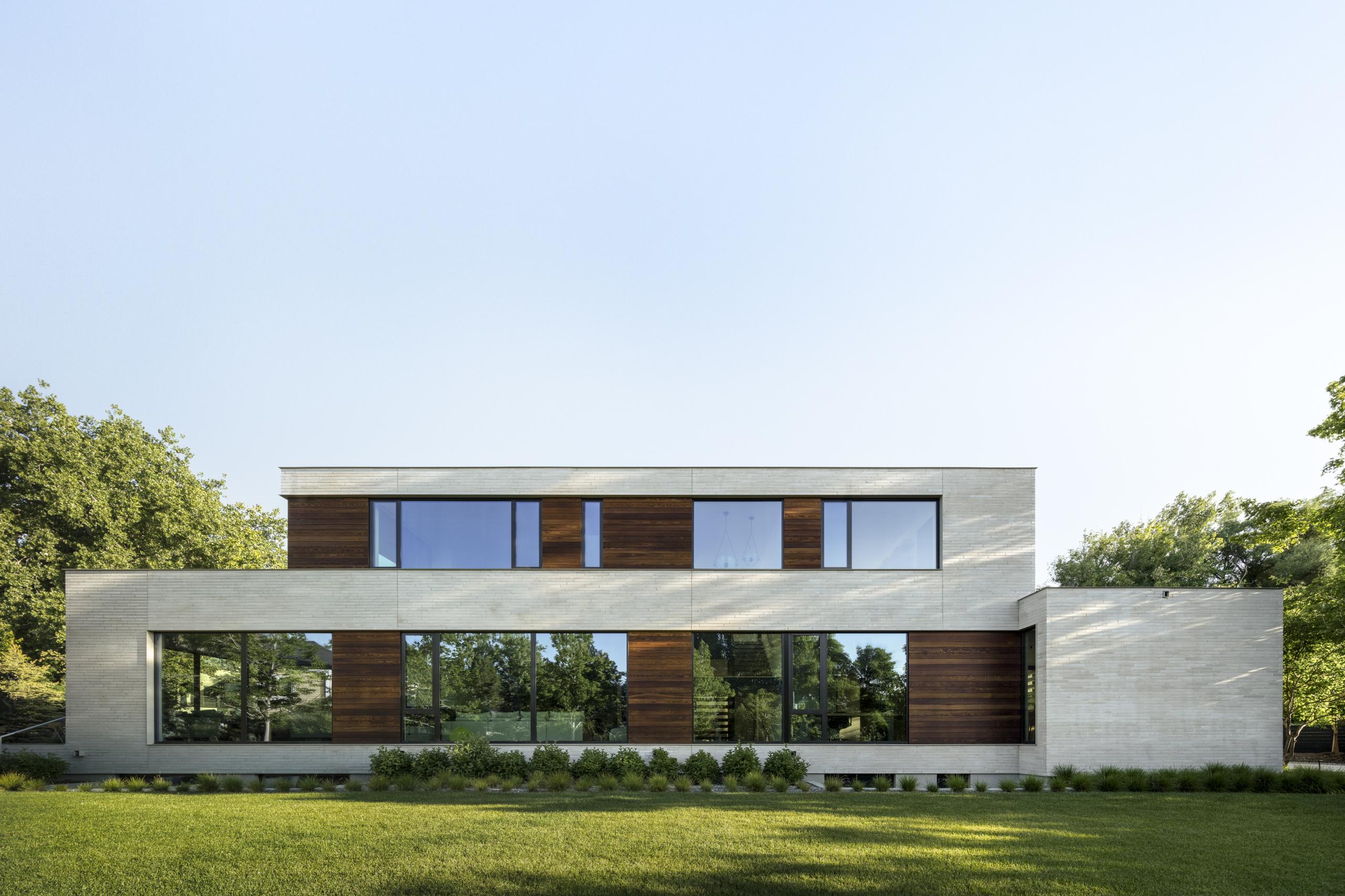 Parkside Vill — Studio B 
