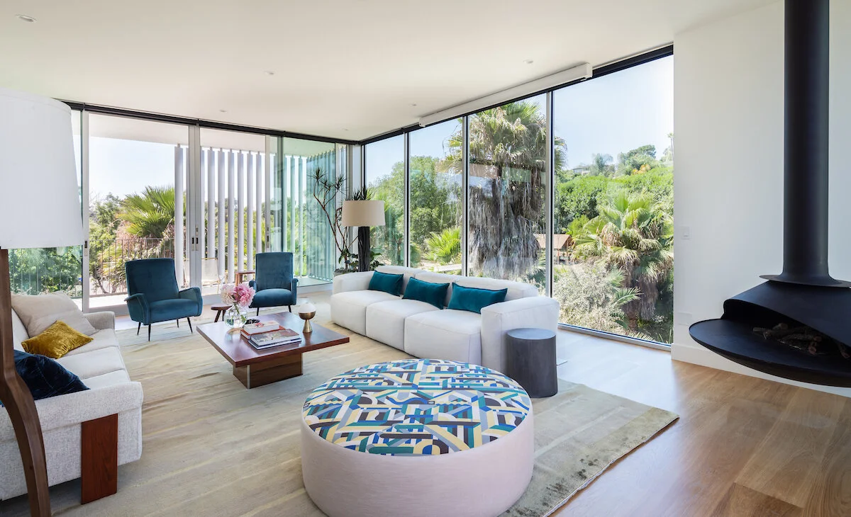 Athina — Nakhshab Development Design