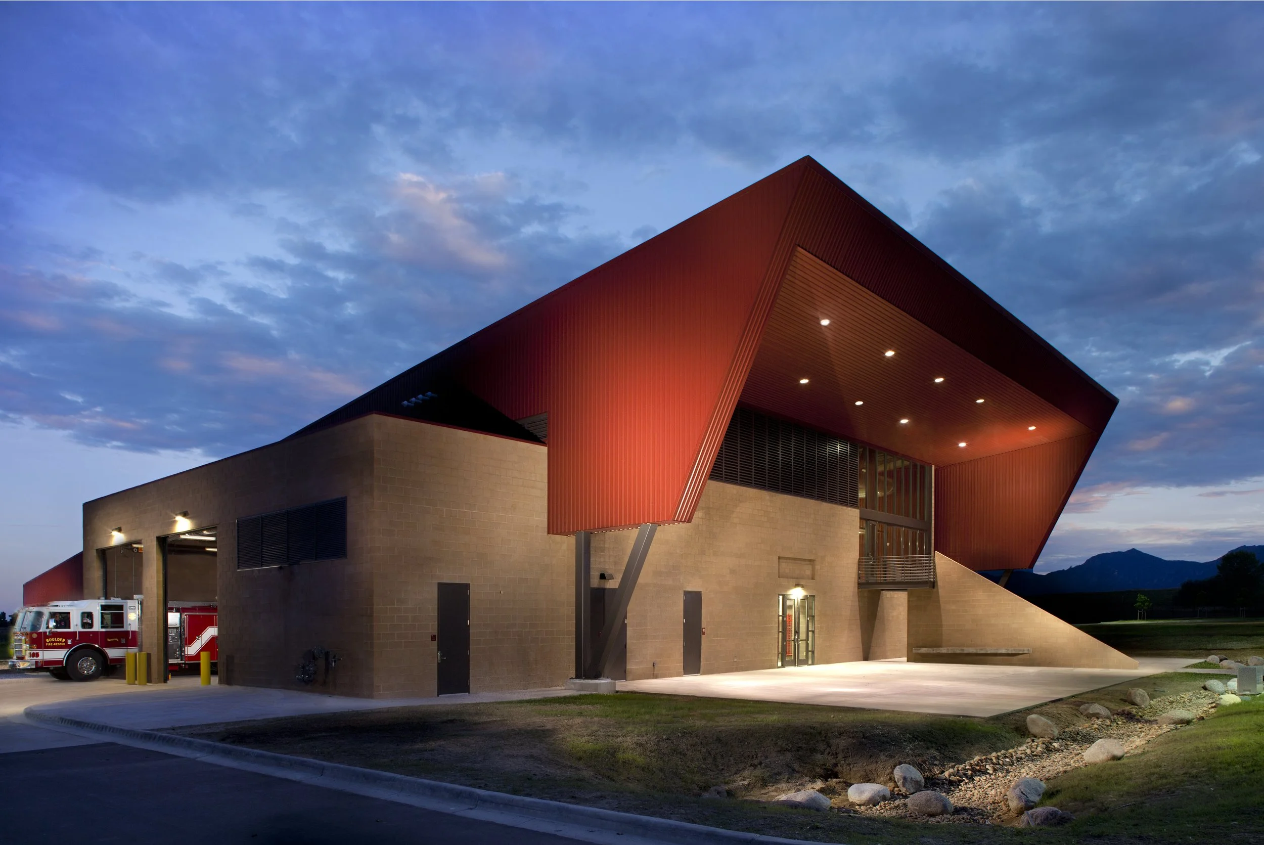 BOULDER REGIONAL FIRE TRAINING FACILITIES — Roth Sheppard Architects