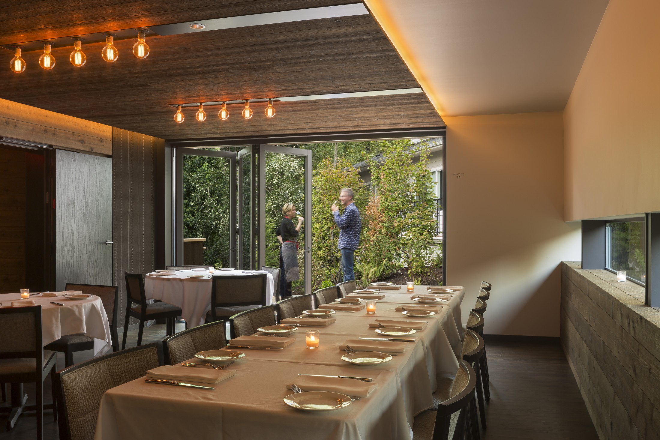 Heliotrope — Café Juanita — Heliotrope Architects