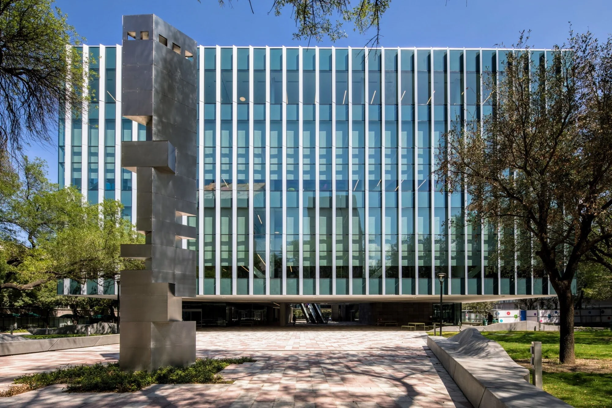 TEC Monterrey Library — Studio NYL