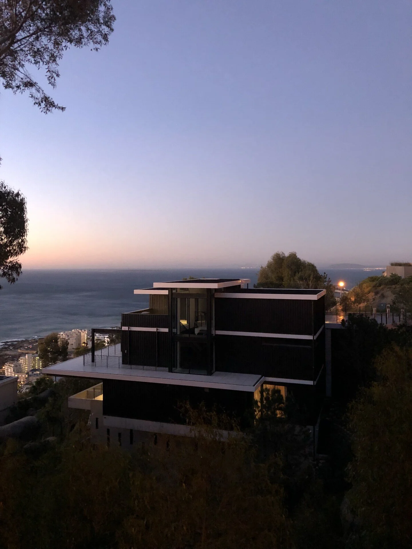 George — Nakhshab Development Design