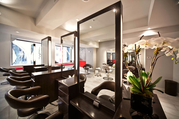 Roy Teeluck SalonCelebrity hair artist Roy Teeluck's salon — Studio Vural Architects