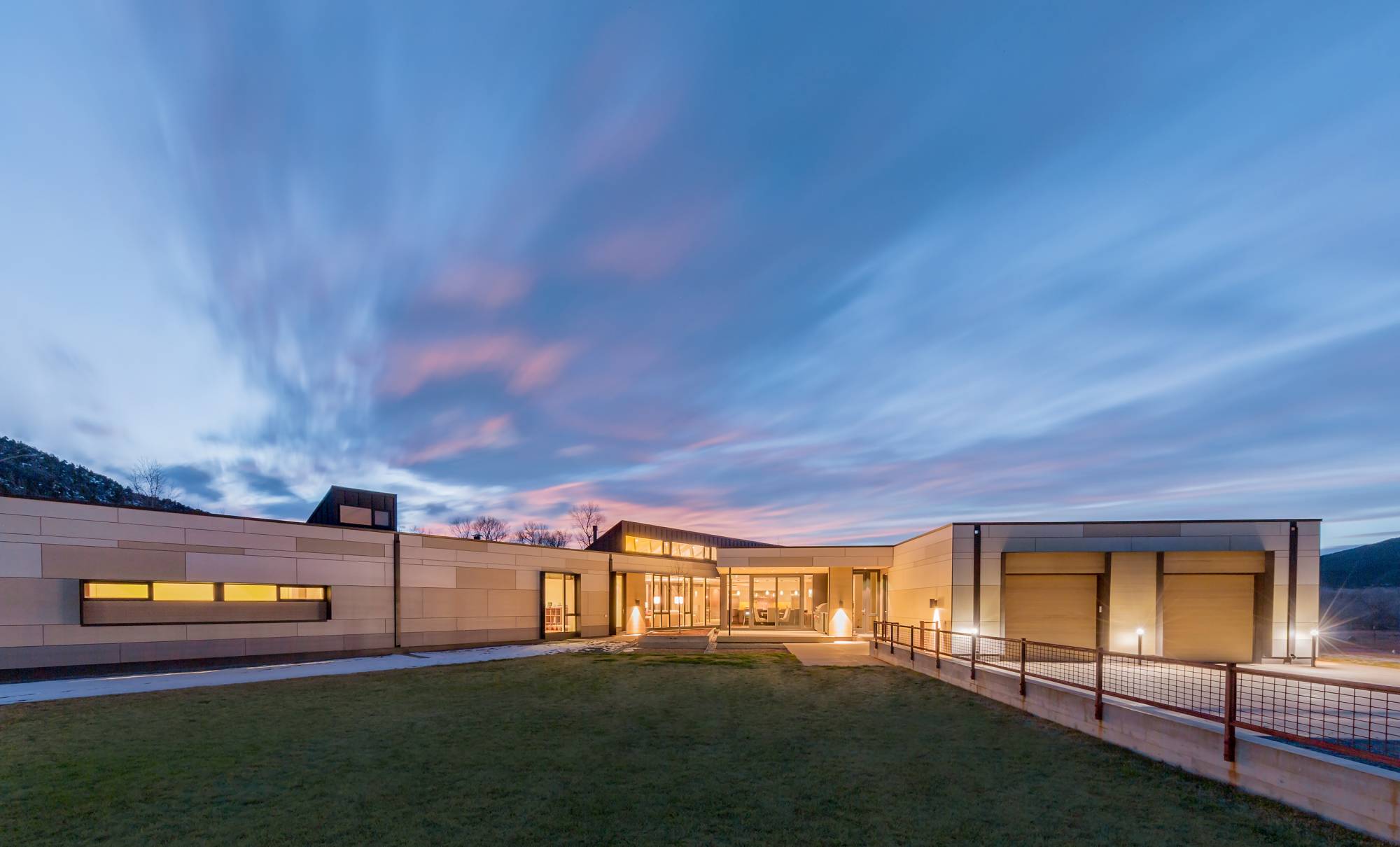 Oblique House — Studio B 