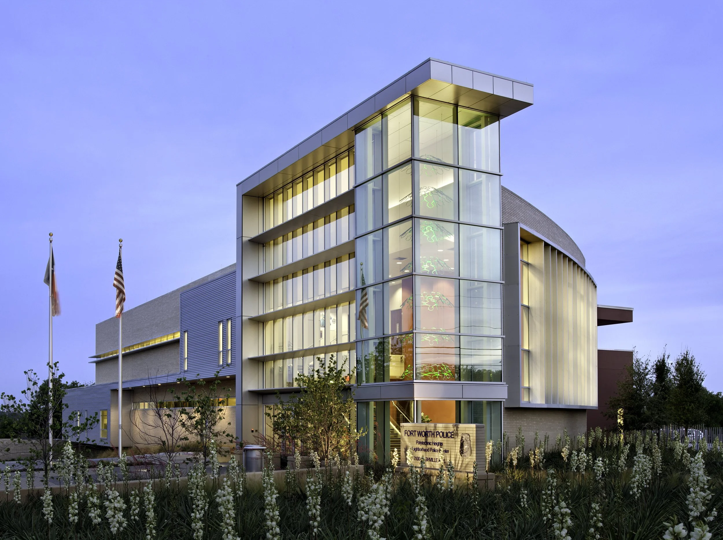 POLYTECHNIC HEIGHTS NEIGHBORHOOD POLICE CENTER — Roth Sheppard Architects