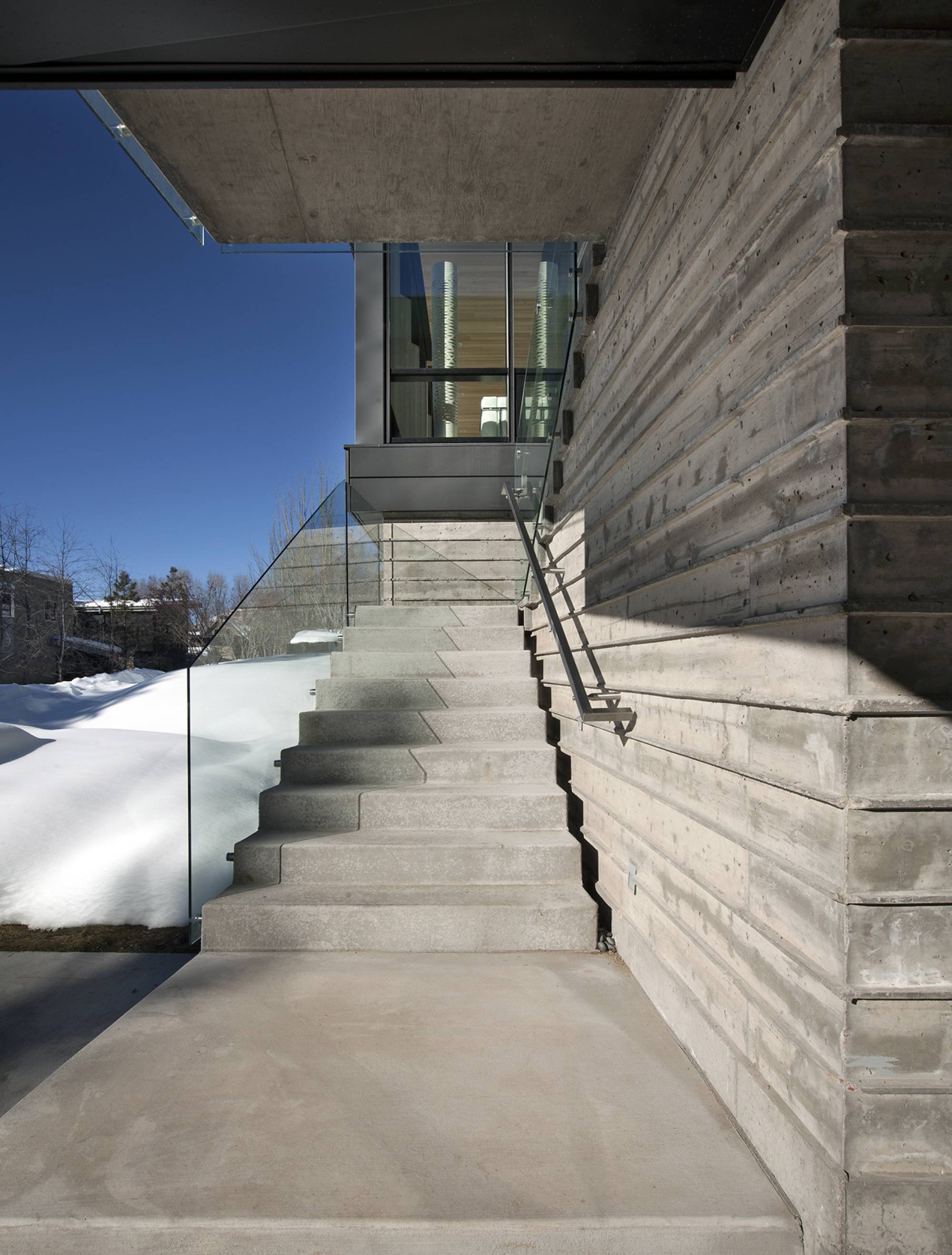 Zinc House — Studio B 