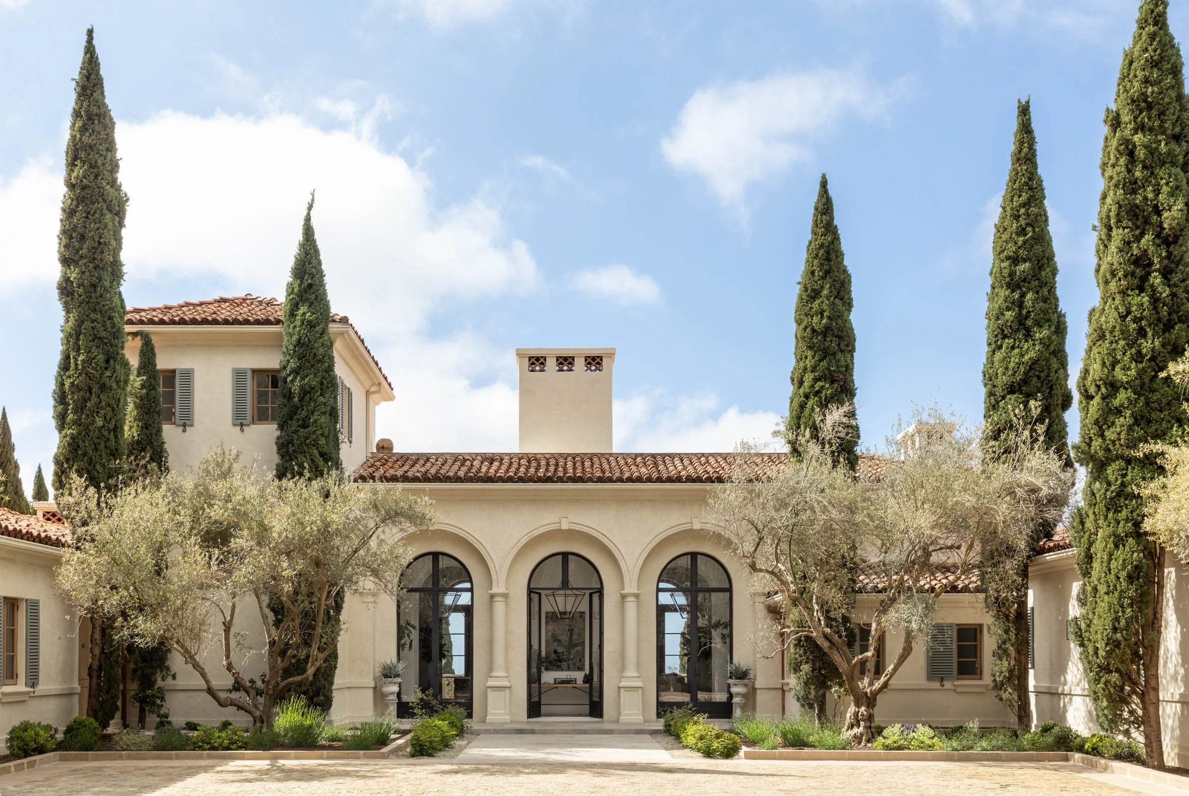 EAST MOUNTAIN DRIVE — Becker Studios