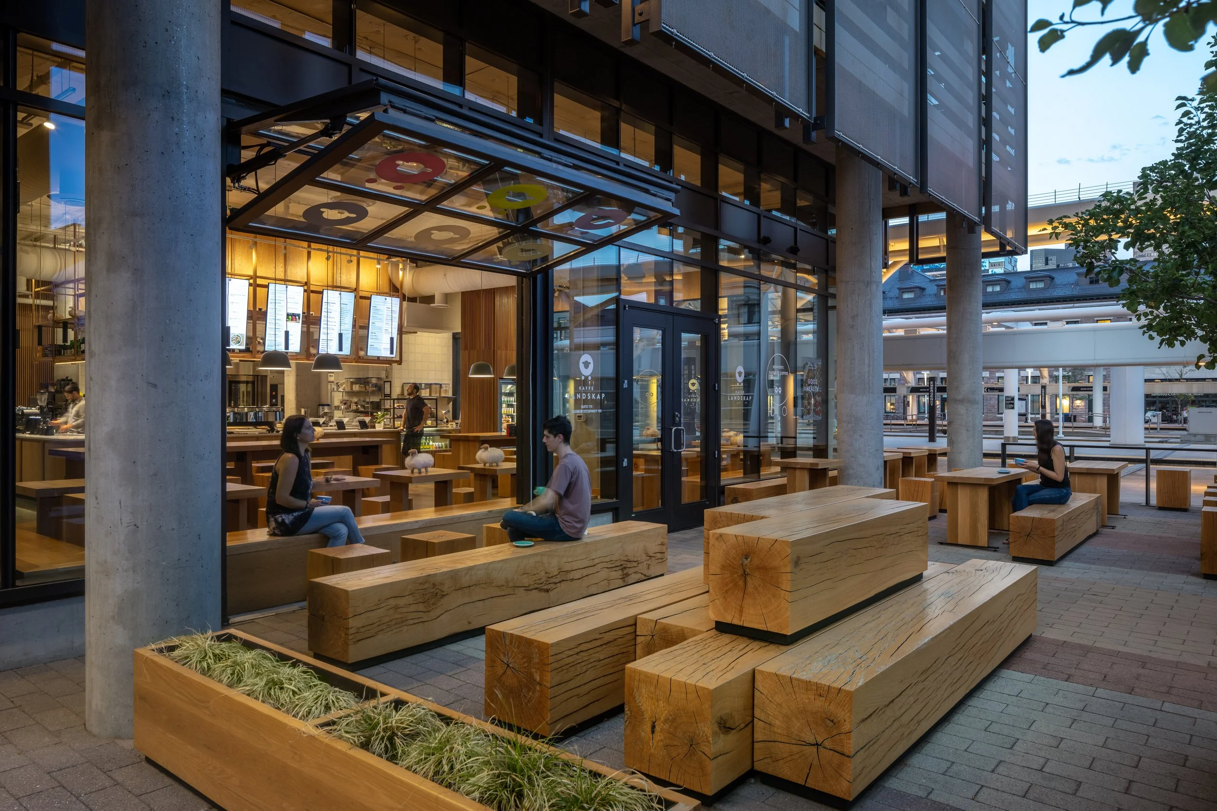 Kaffe Landskap, Union Station — Roth Sheppard Architects