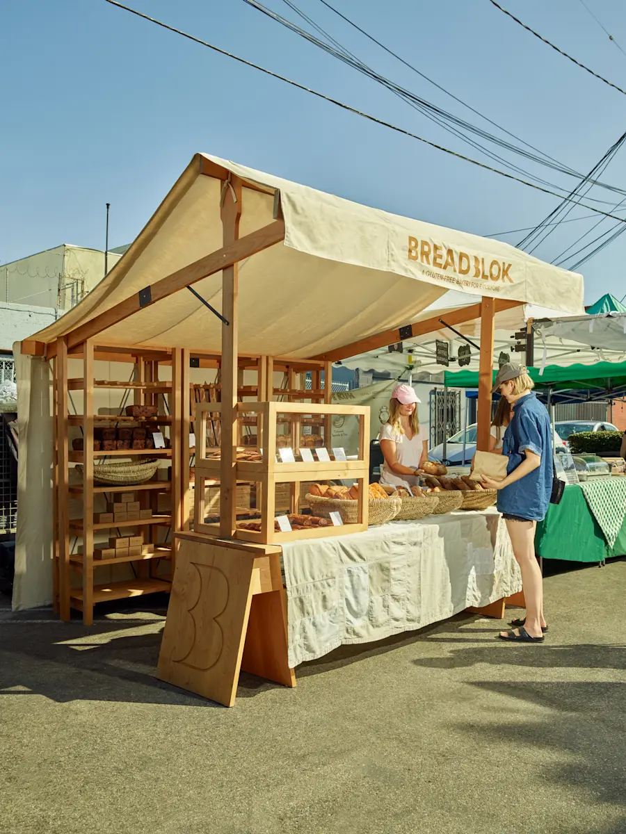 Breadblok — Commune Design
