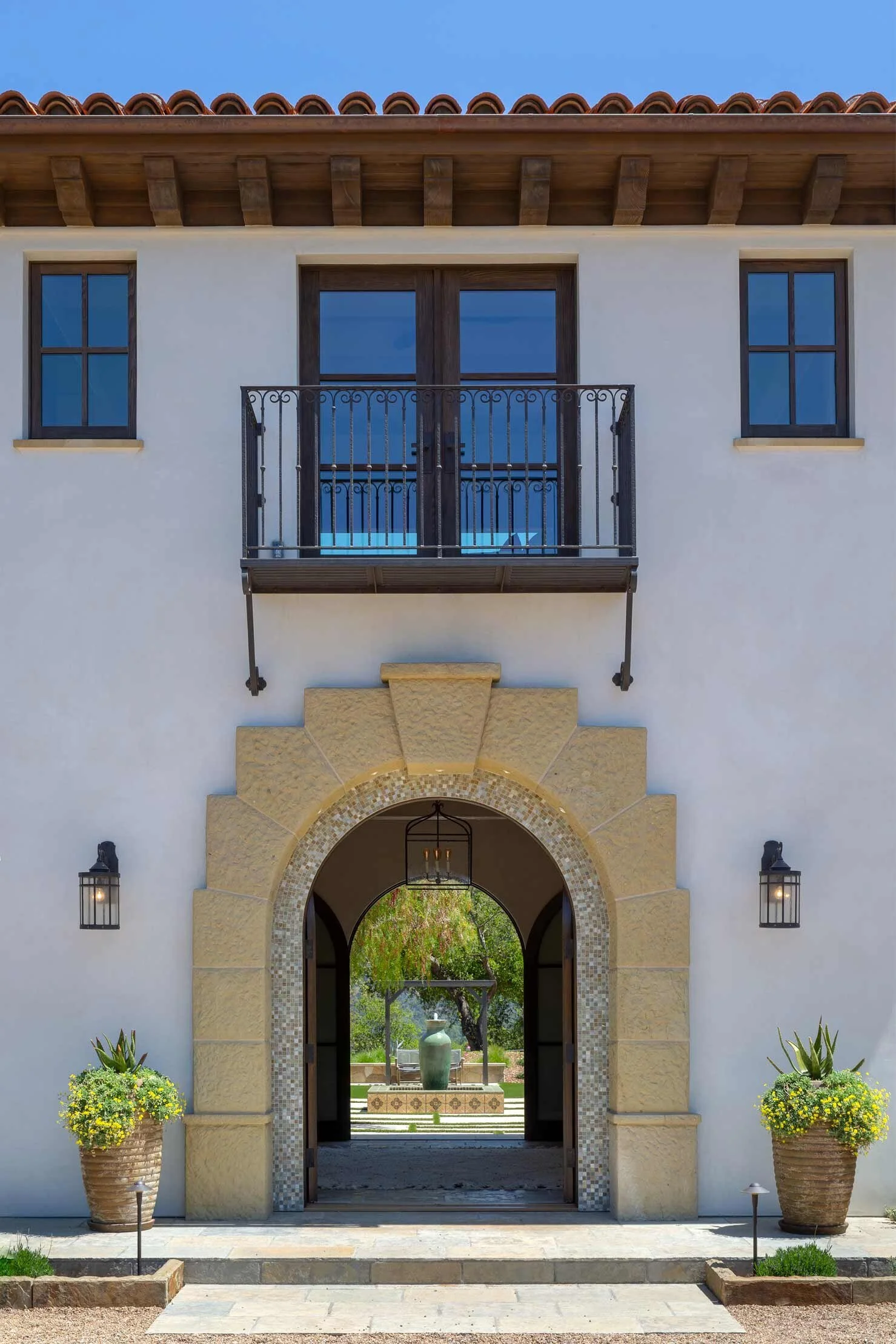 Modern Hacienda Style Architecture Design in Ojai by Tom Meaney — Tom Meaney