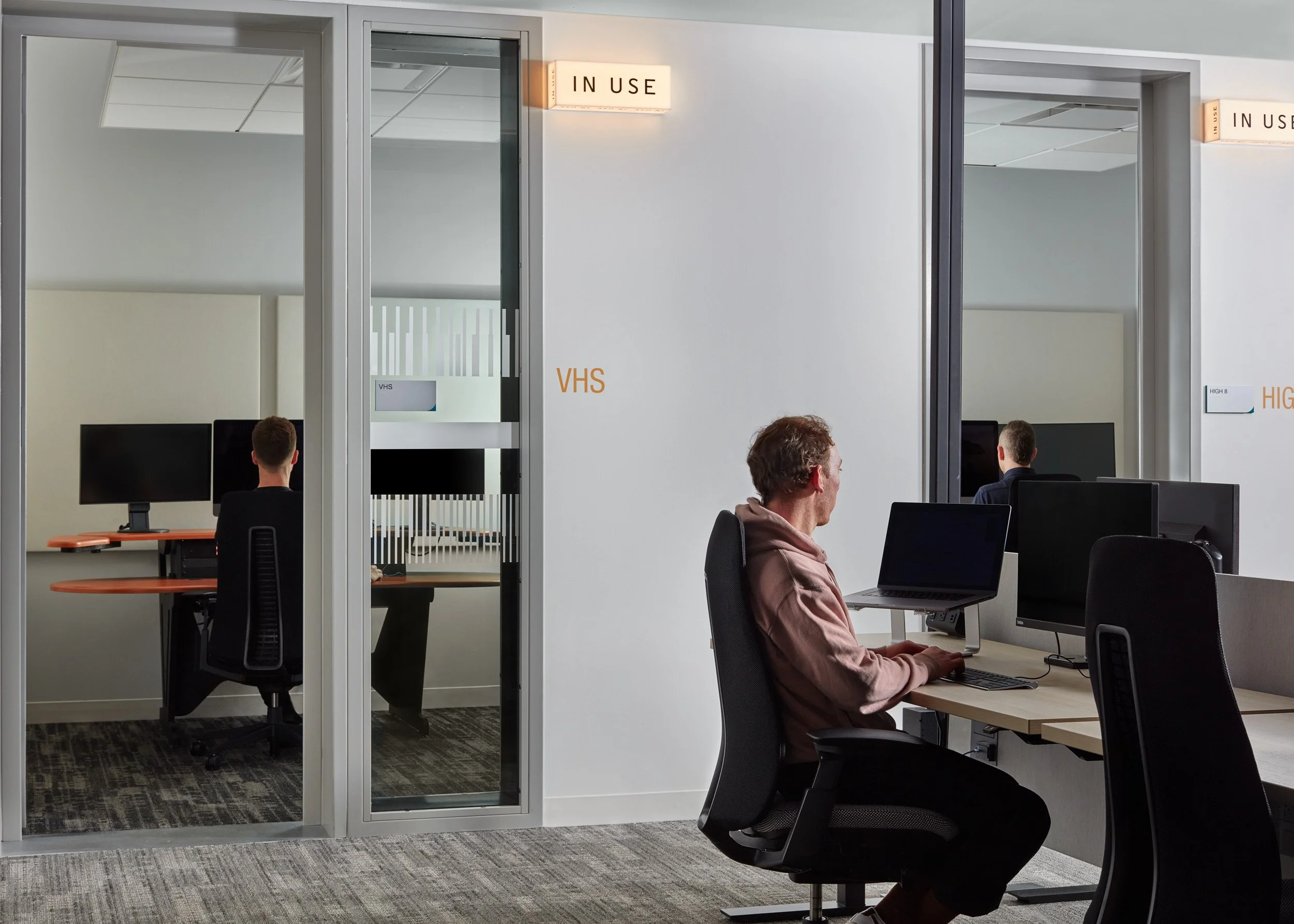 LINKEDIN SUNNYVALE PRODUCTION CENTER — Tim Gorter Architects