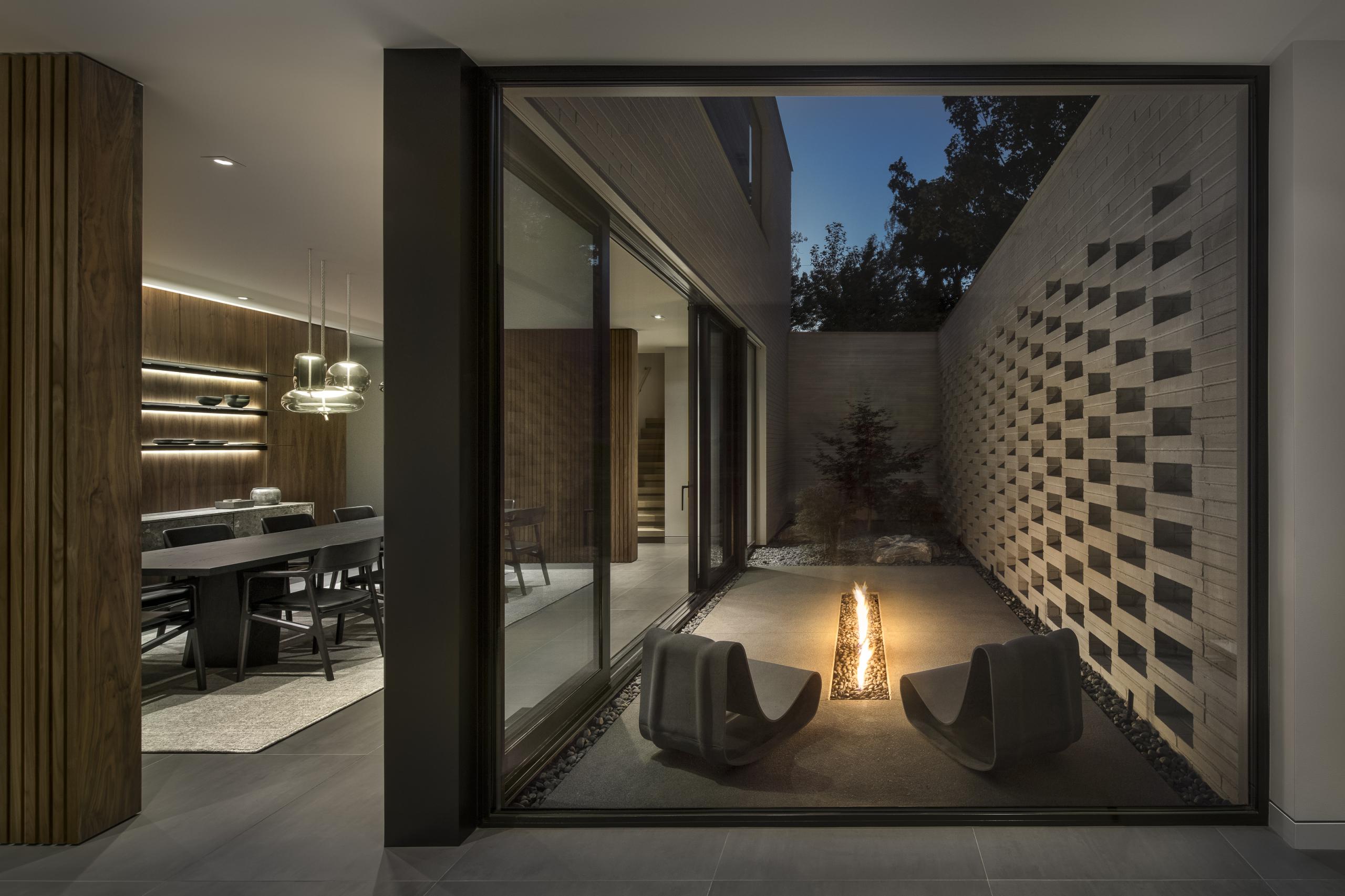Parkside Vill — Studio B 