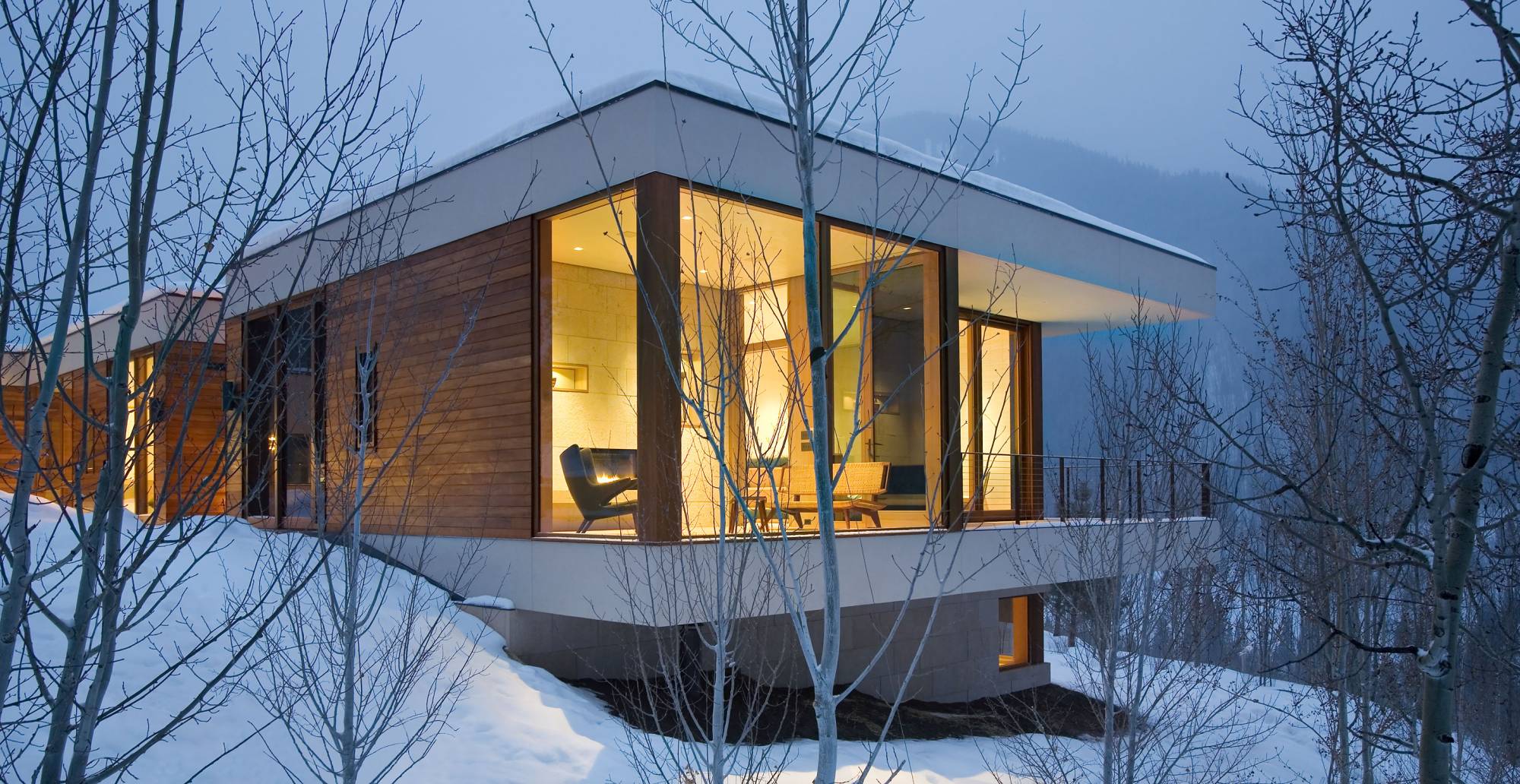Linear House — Studio B 