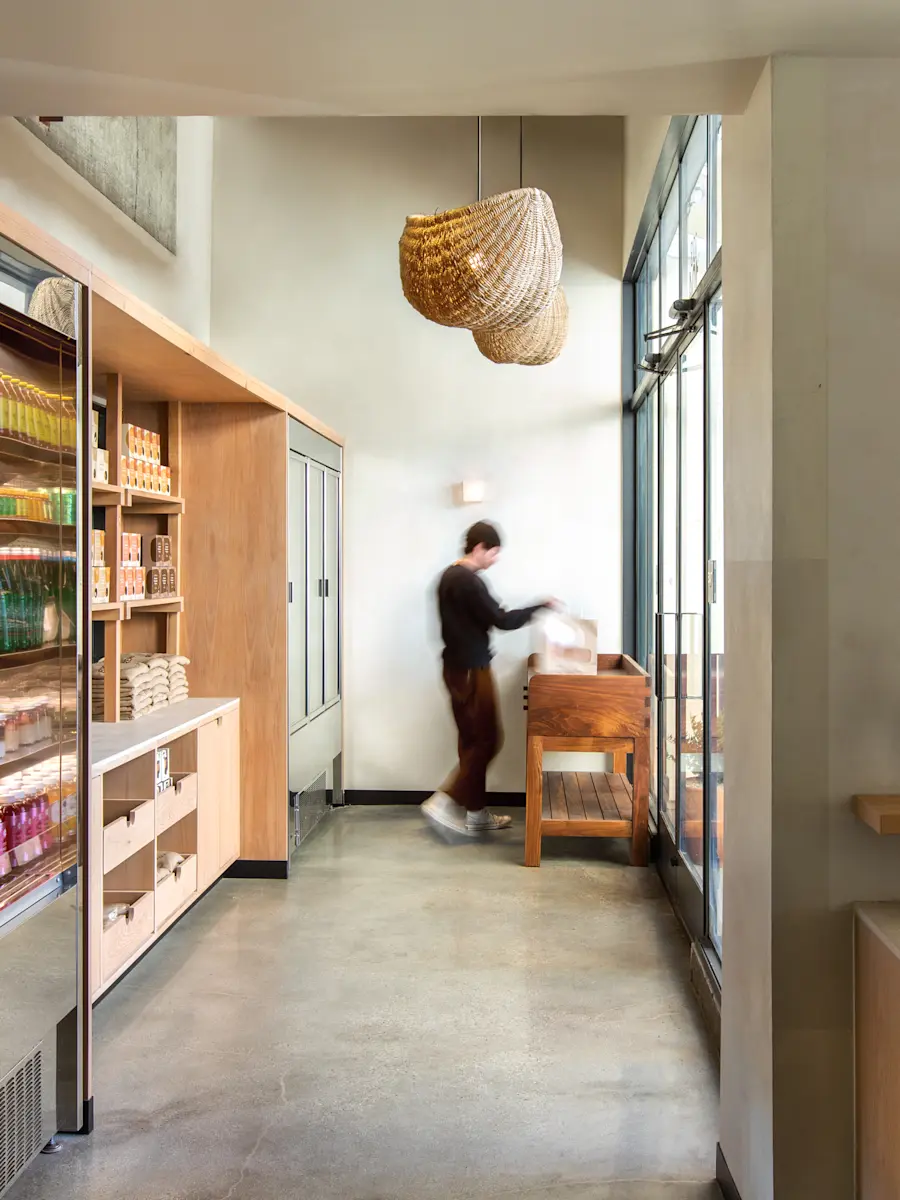 Breadblok — Commune Design
