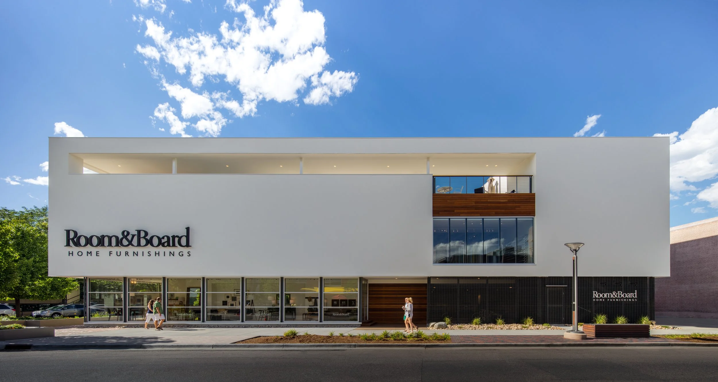 ROOM & BOARD — Roth Sheppard Architects